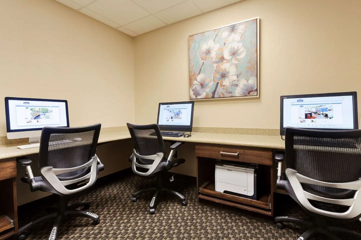 Hampton Inn & Suites Portland/Hillsboro-Evergreen Park ROOM_EXAMPLE