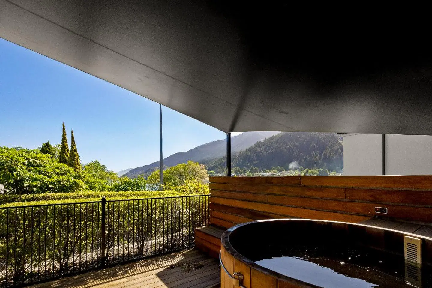 Scenic Suites Queenstown Terrasse