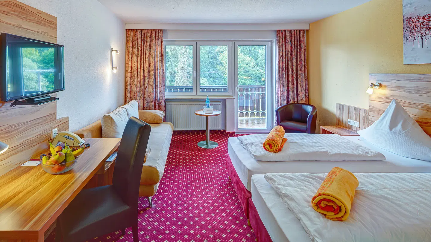 Christel ROOM_EXAMPLE