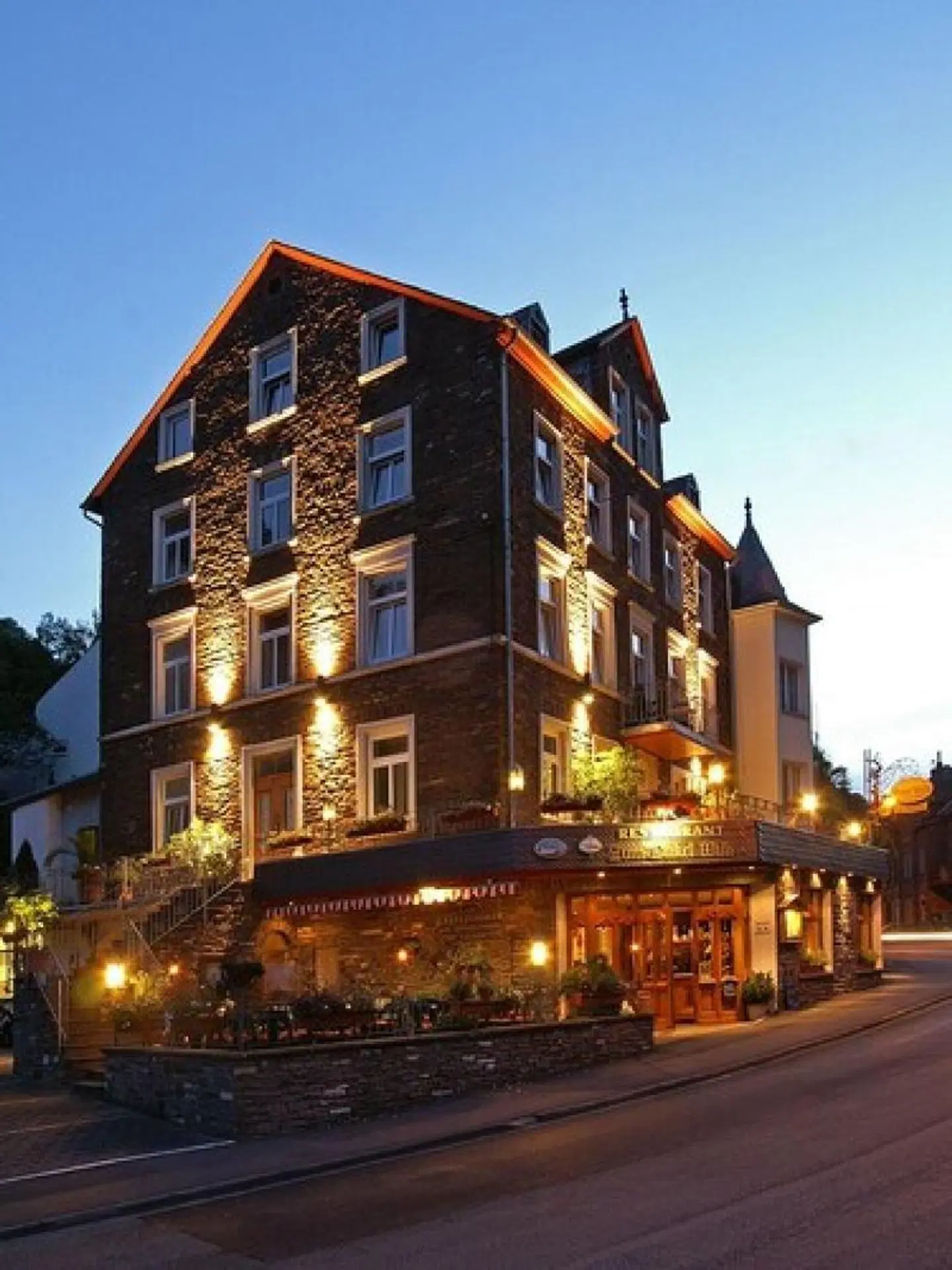Onkel Willi EXTERIOR