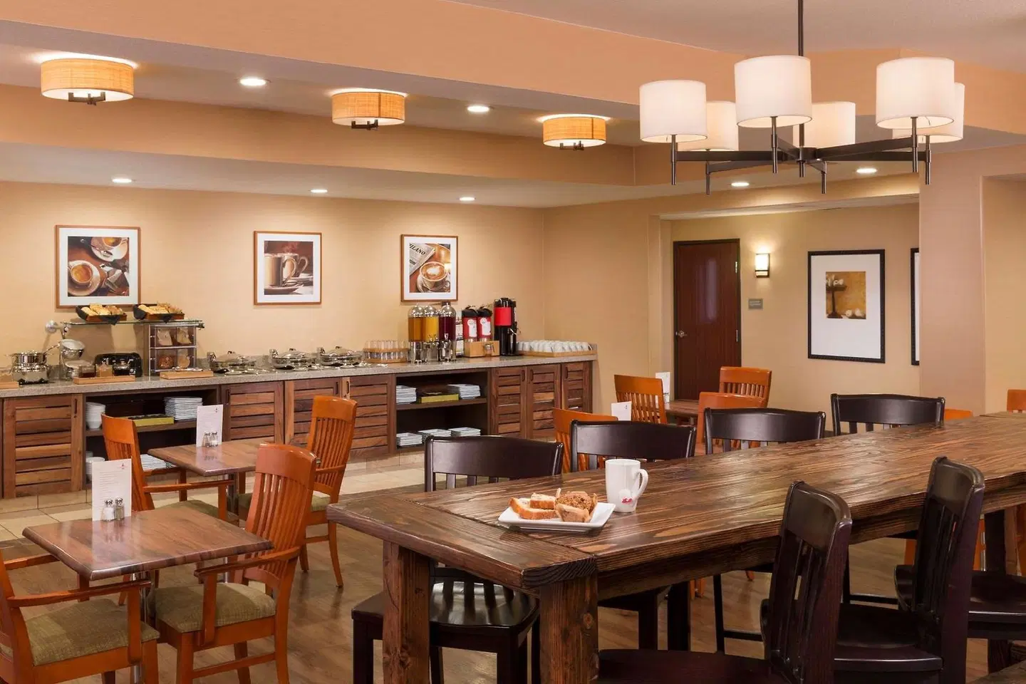 DoubleTree by Hilton Portland Tigard Restaurant