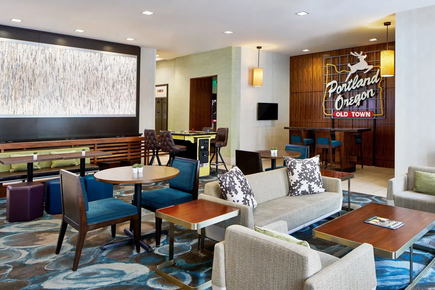 Courtyard by Marriott Portland City Center LOUNGE_LOBBY