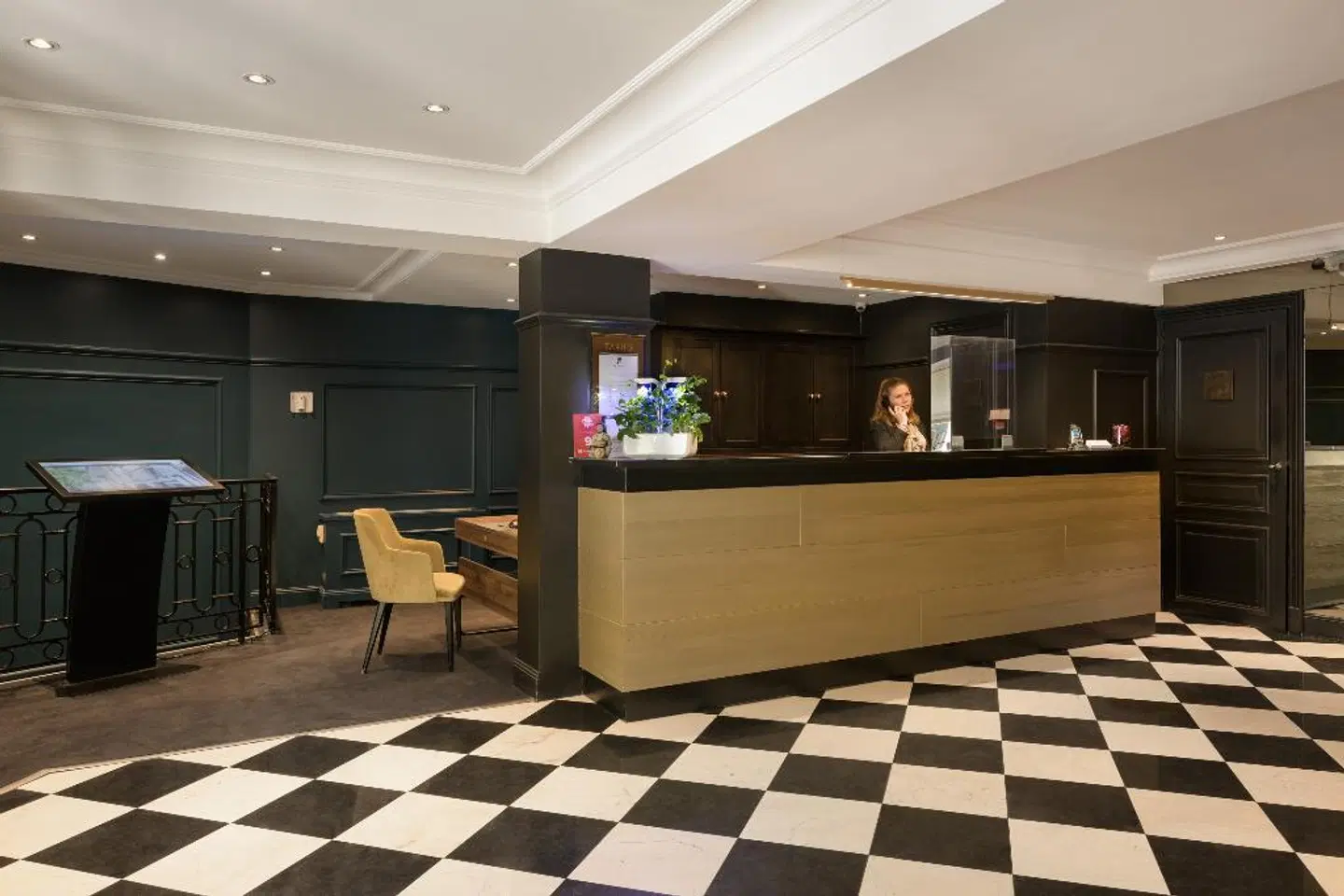 Le Royal Rive Gauche LOUNGE_LOBBY