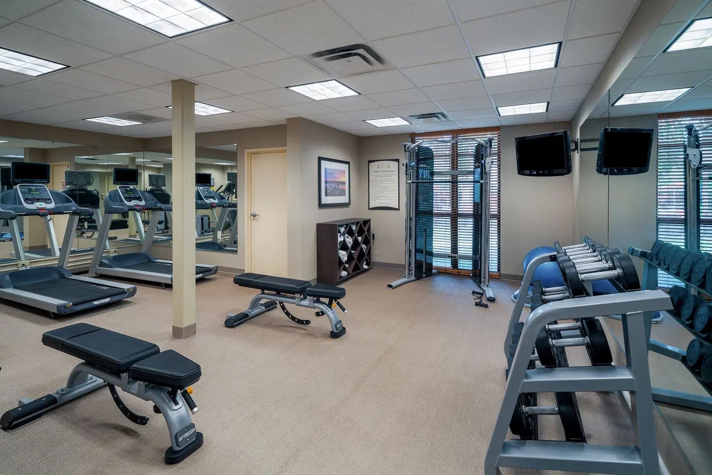 Staybridge Suites Memphis - Poplar Avenue East by IHG SPORTS_AND_LEISURE