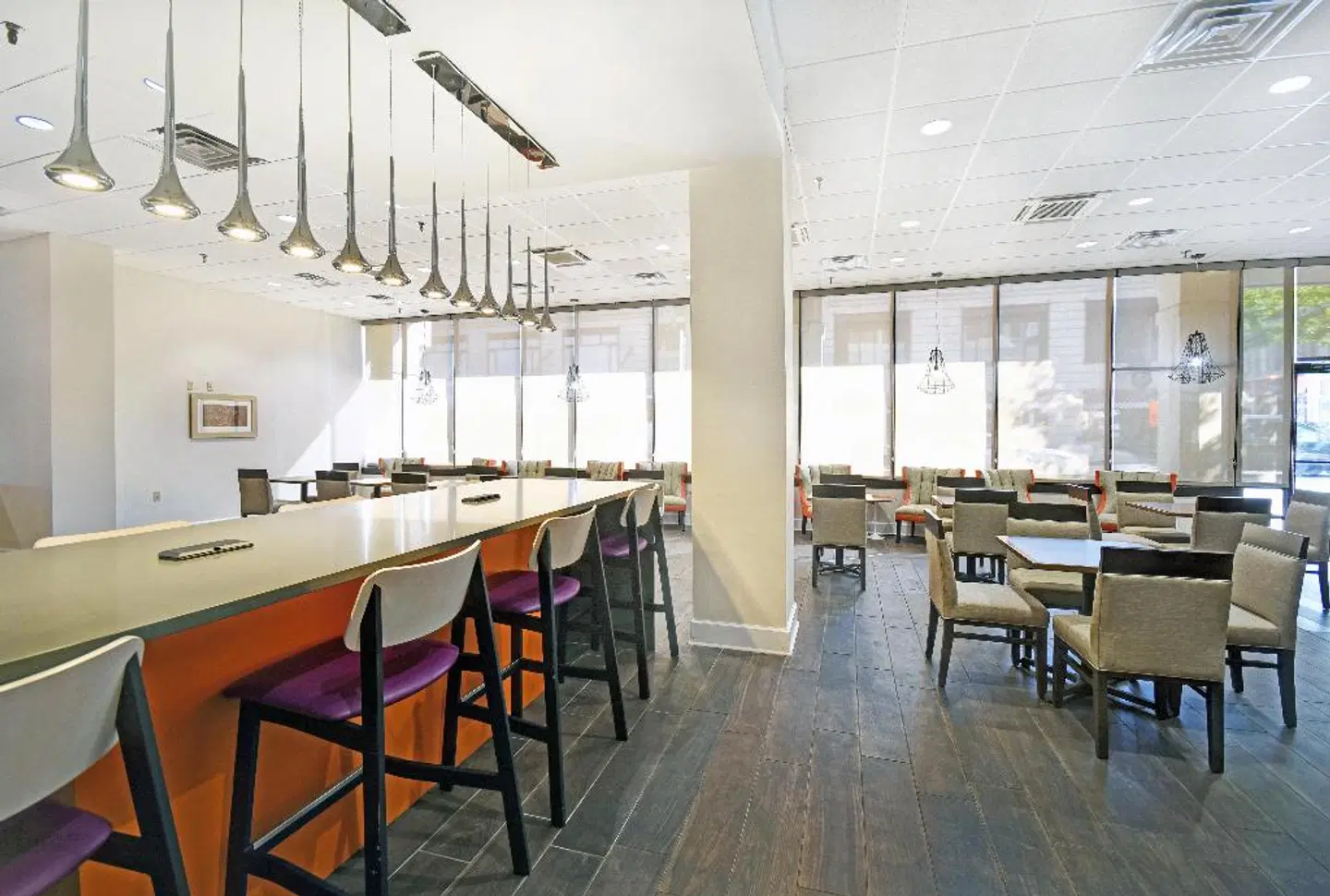 Holiday Inn Memphis-Downtown (Beale St.) by IHG Bar