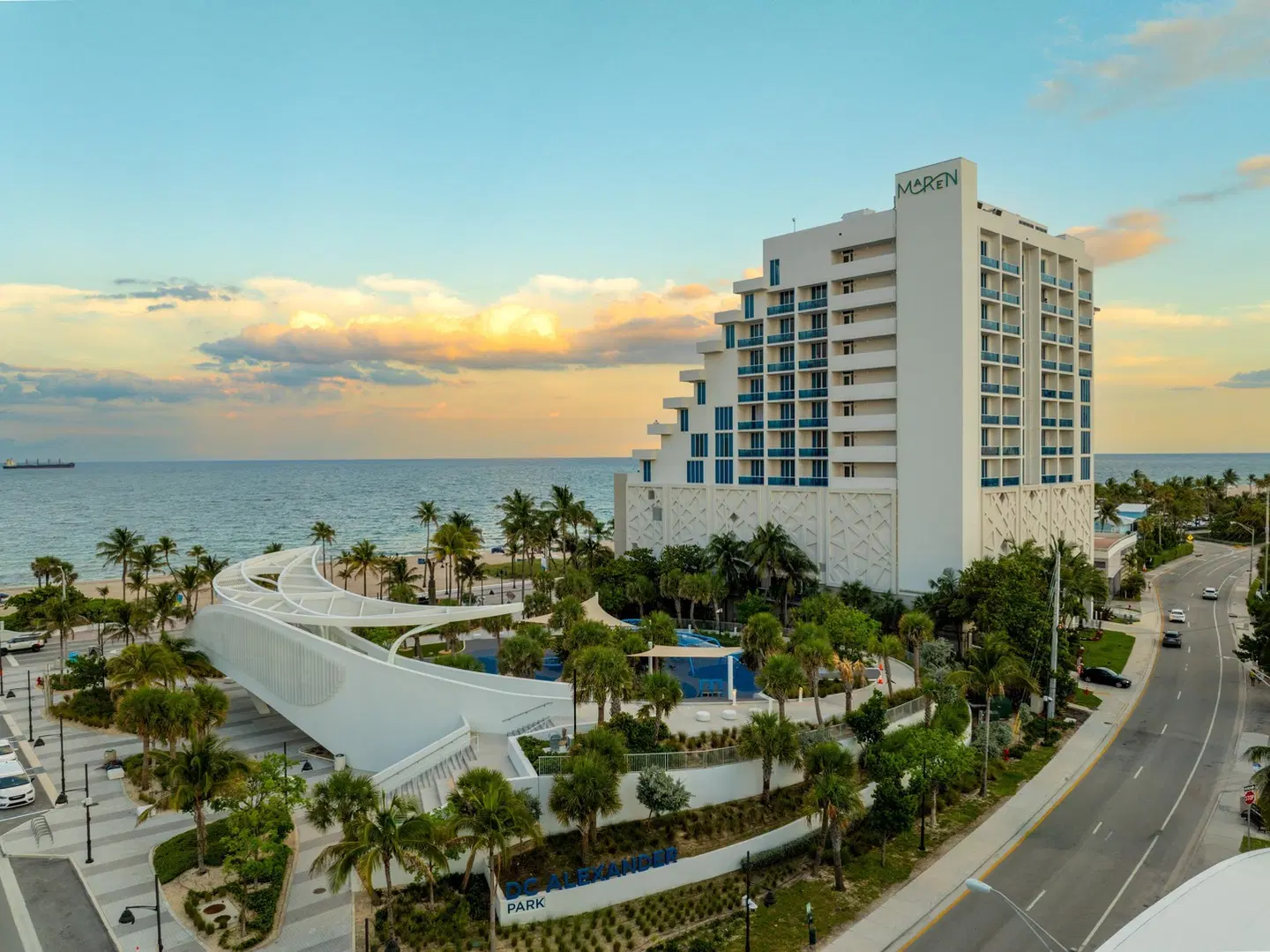 Hotel Maren Fort Lauderdale Beach, Curio Collection by Hilton EXTERIOR