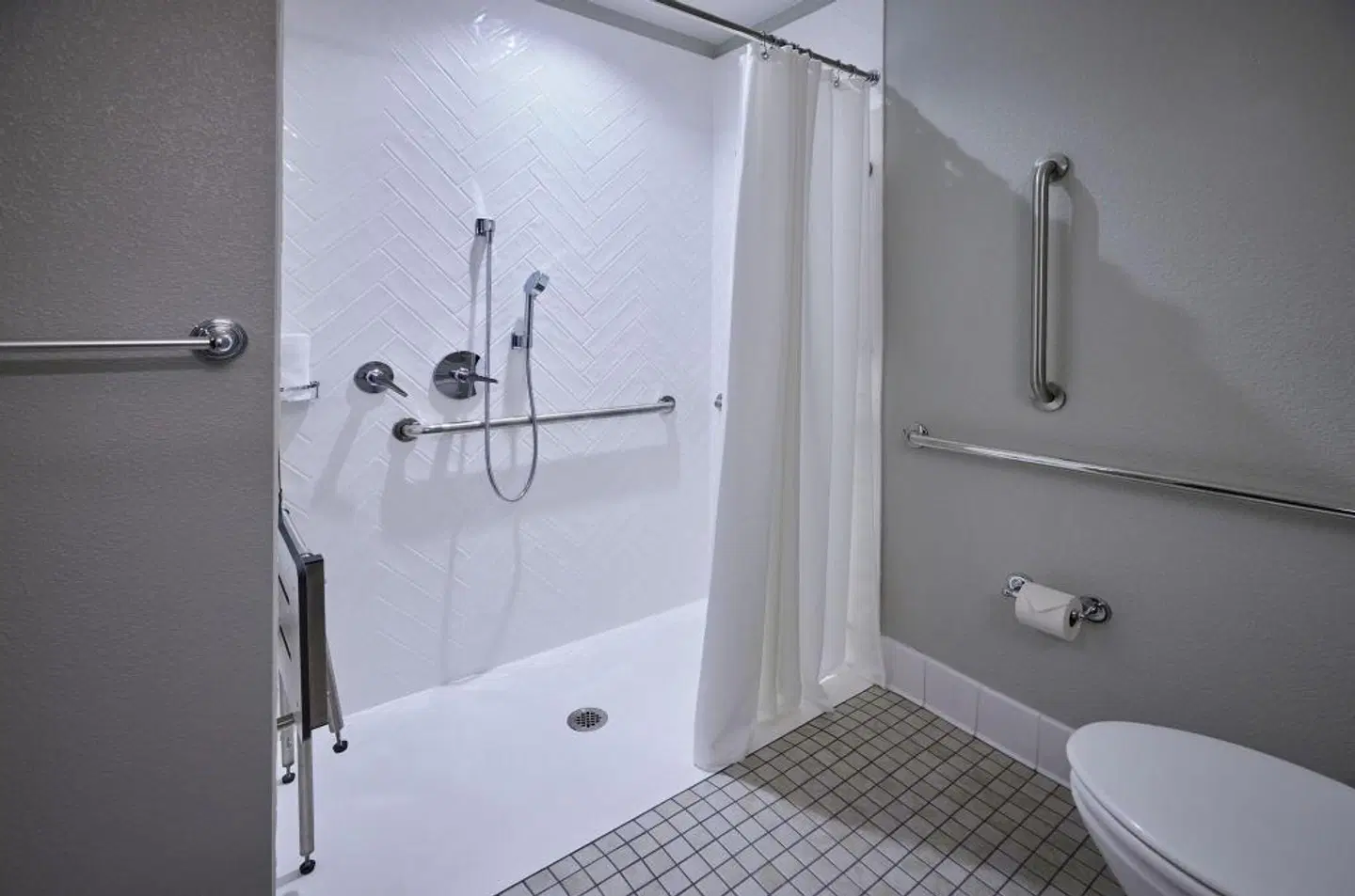 TownePlace Suites by Marriott Medford Badezimmer