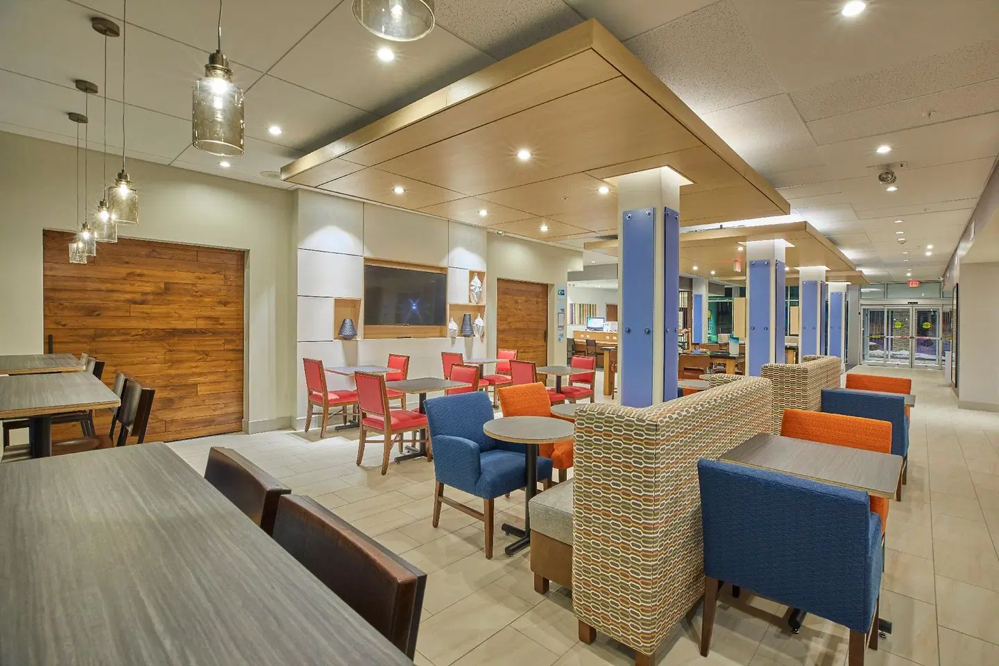 Holiday Inn Express & Suites Hermiston Downtown by IHG LOUNGE_LOBBY