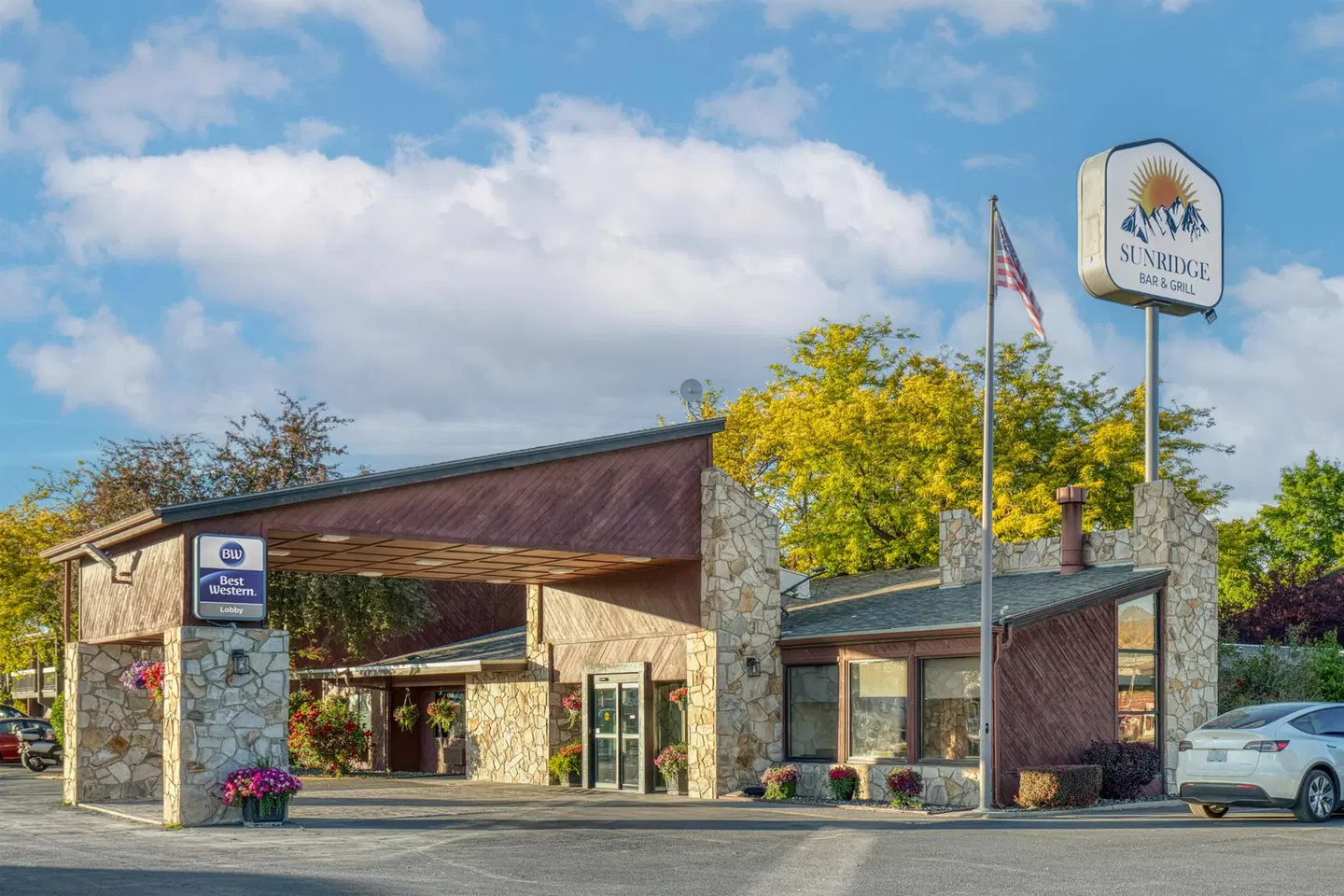 Best Western Sunridge Inn & Conference Center EXTERIOR