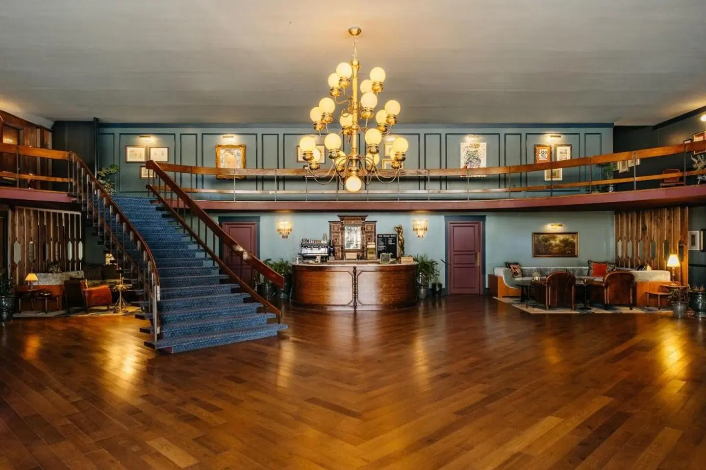 The Hotel Chalet at The Choo Choo LOUNGE_LOBBY