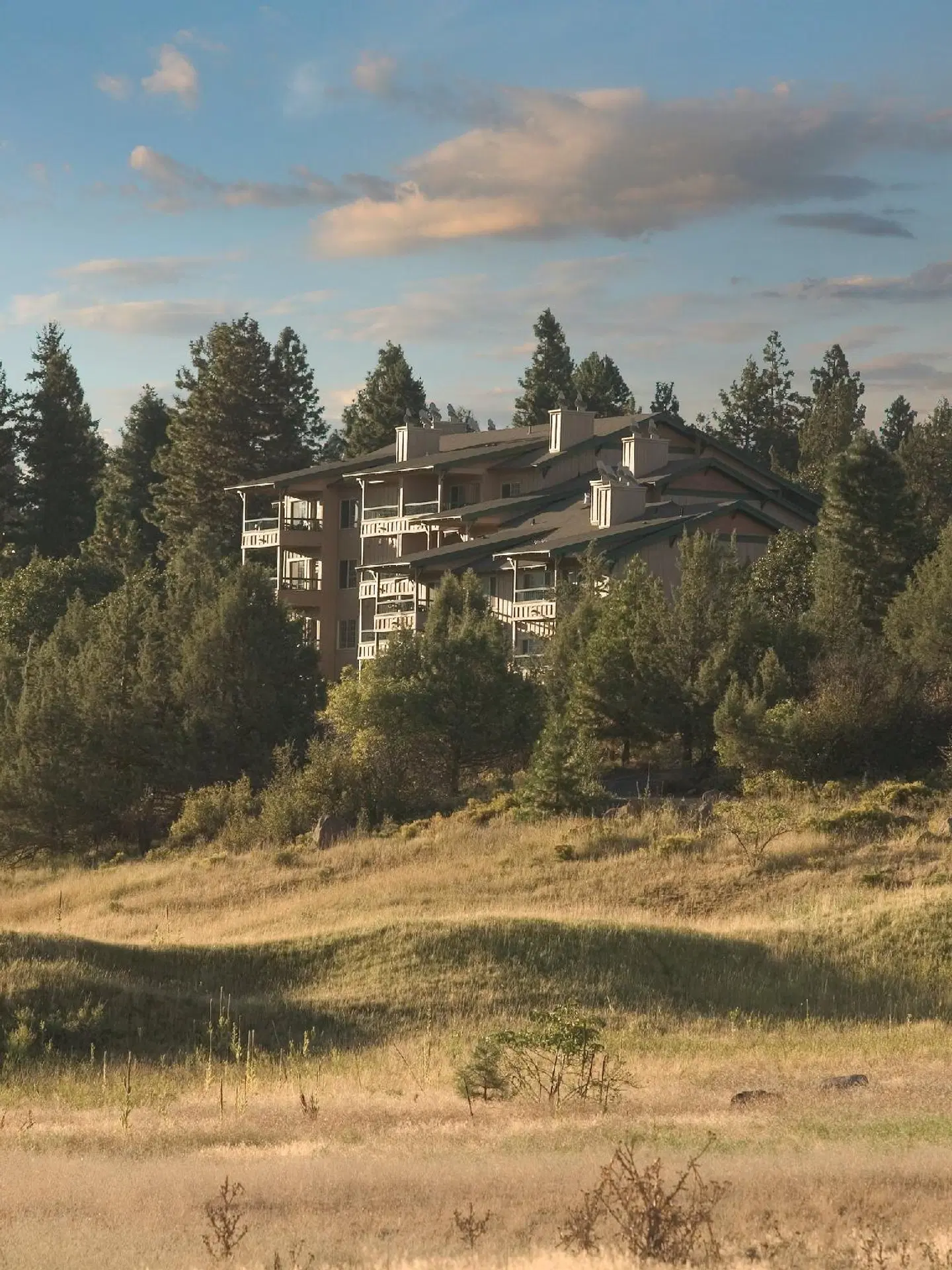 WorldMark Running Y EXTERIOR