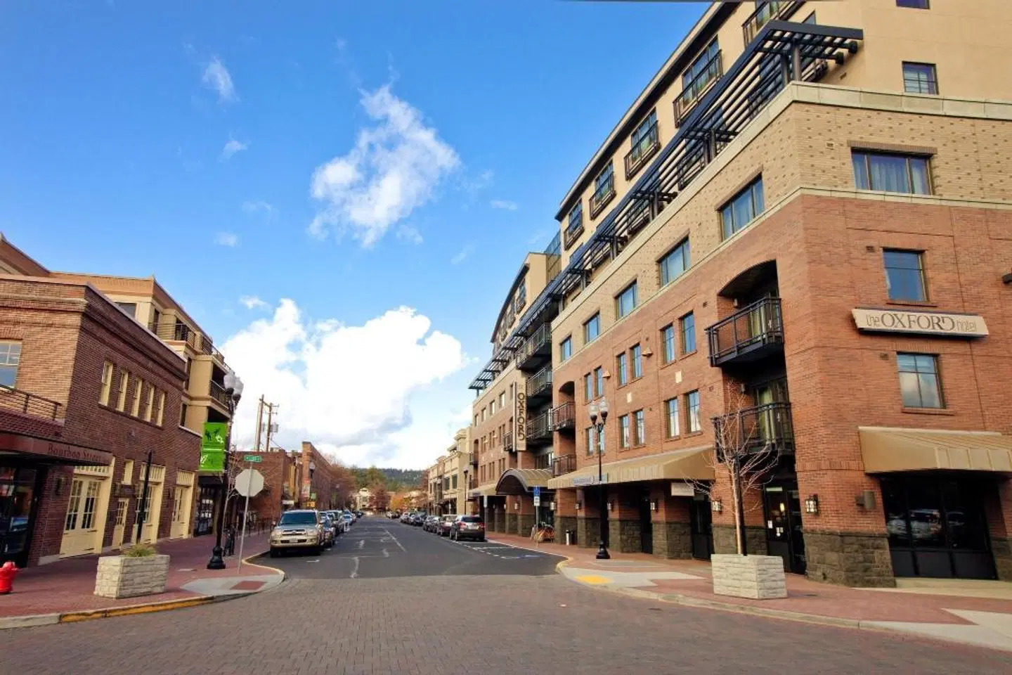 Oxford Hotel Bend EXTERIOR