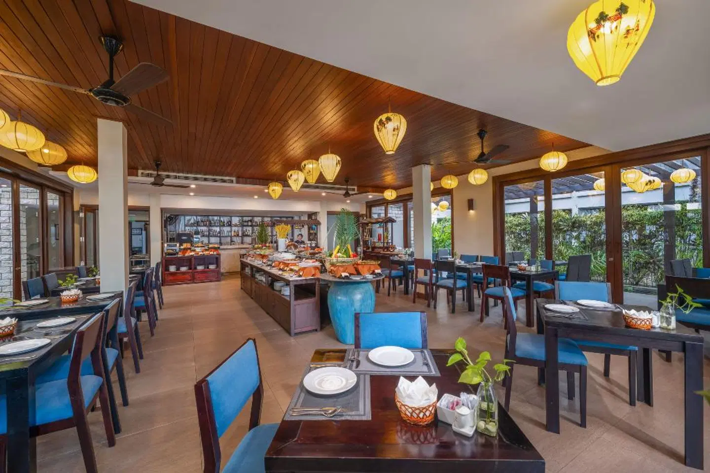 Emerald Hoi An Riverside Resort Restaurant
