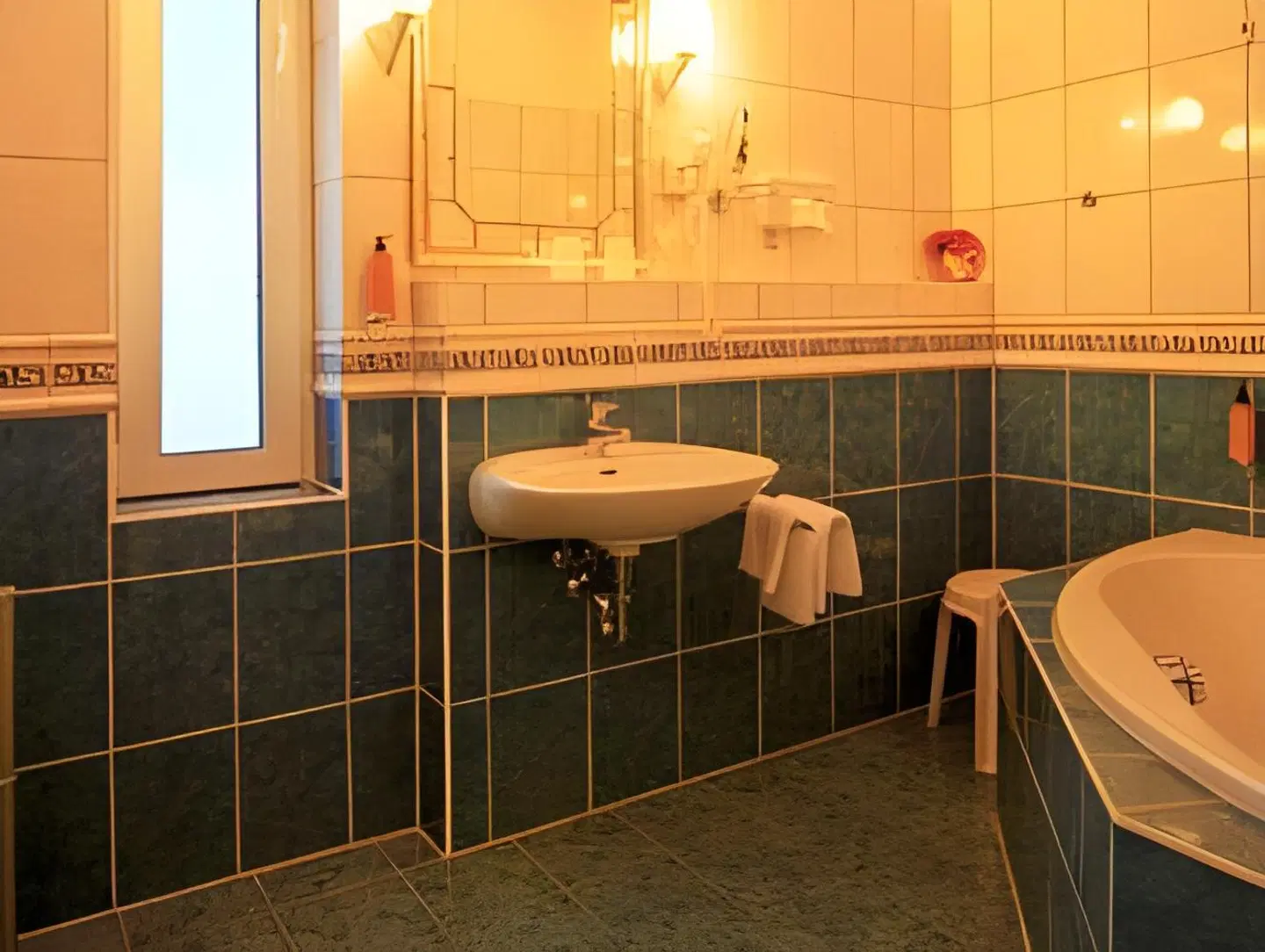 KurParkHotel Warnemünde Badezimmer