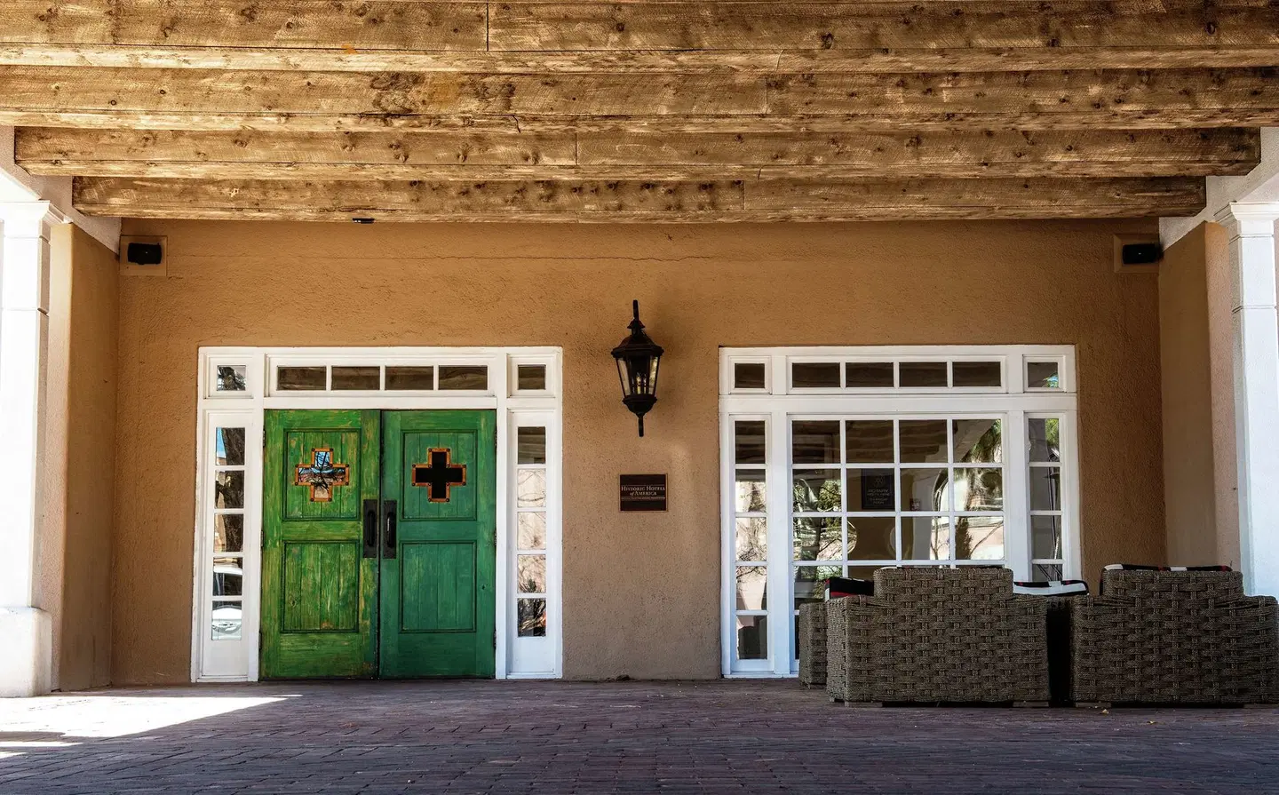 Hilton Santa Fe Historic Plaza EXTERIOR