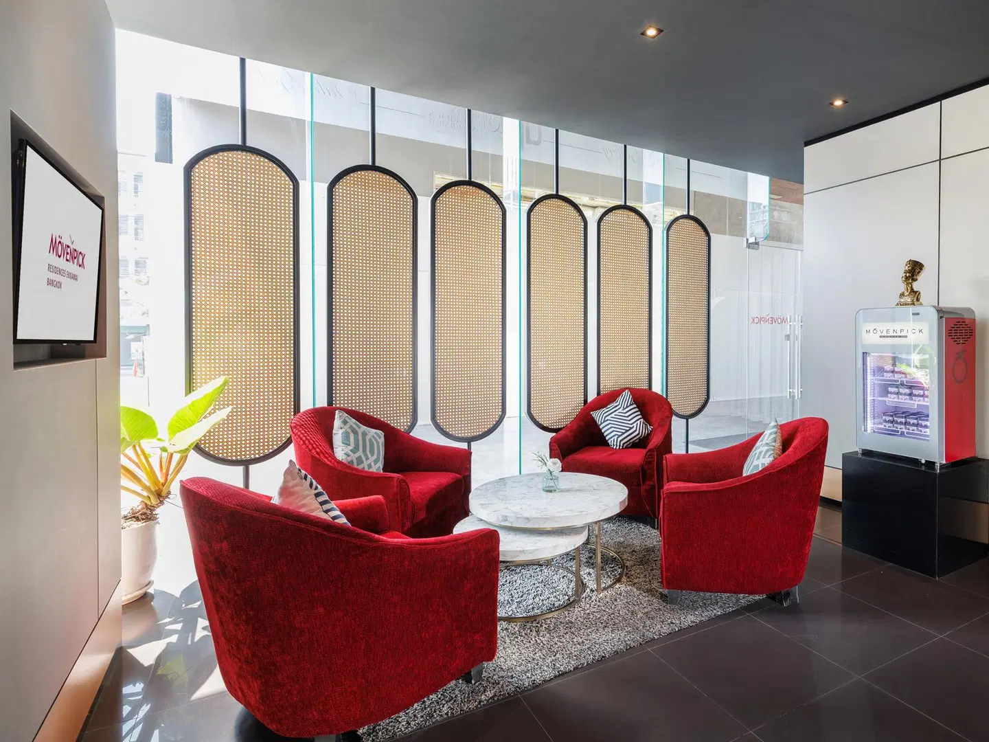 Movenpick Residences Ekkamai Bangkok LOUNGE_LOBBY