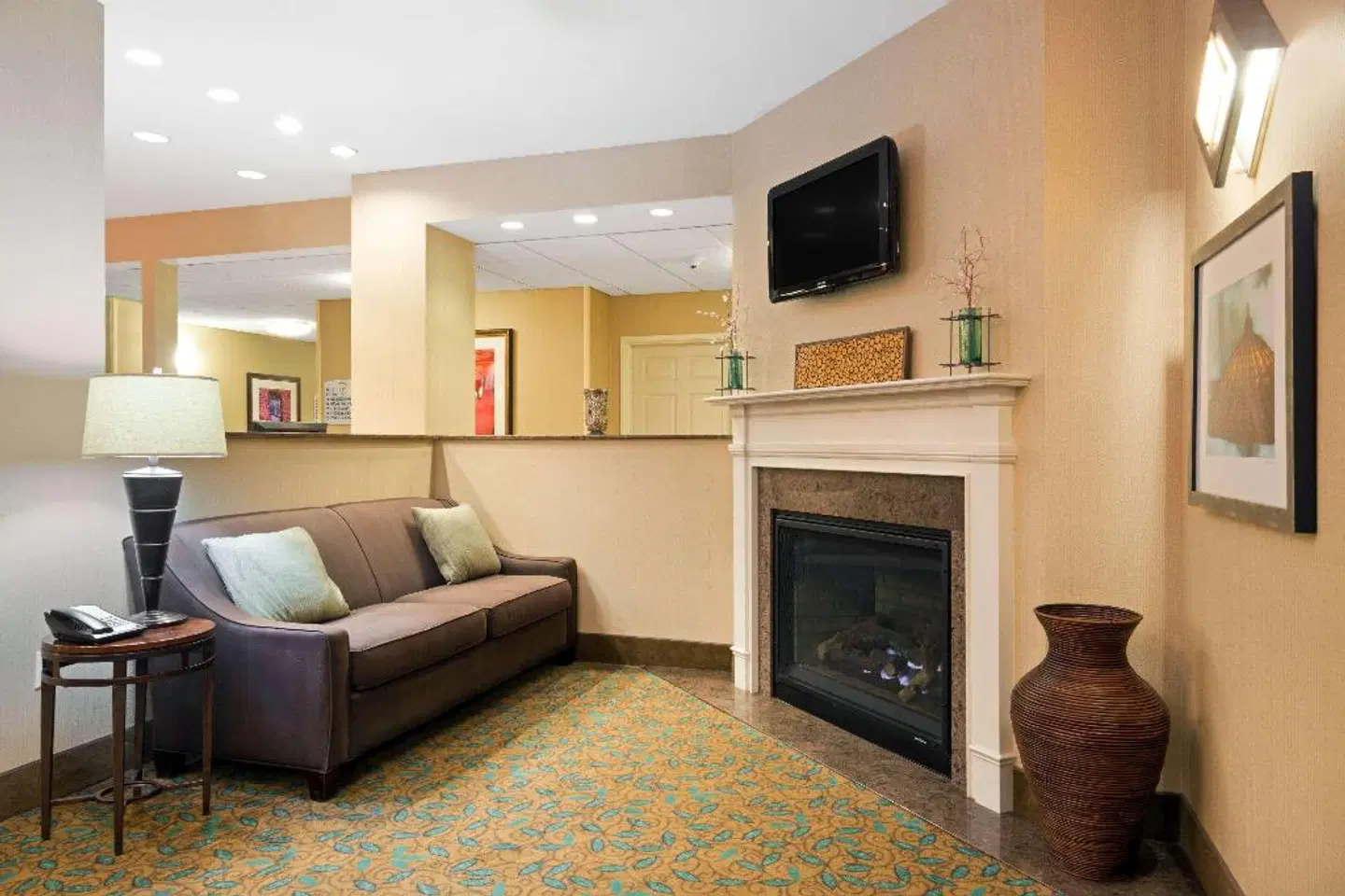 Baymont by Wyndham Denver International Airport LOUNGE_LOBBY
