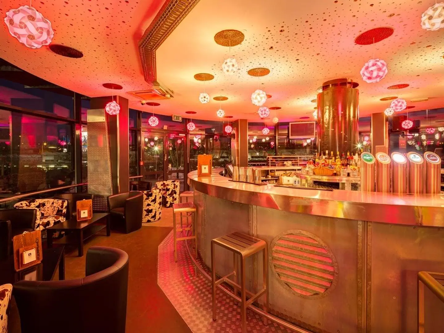 Generator Berlin Bar