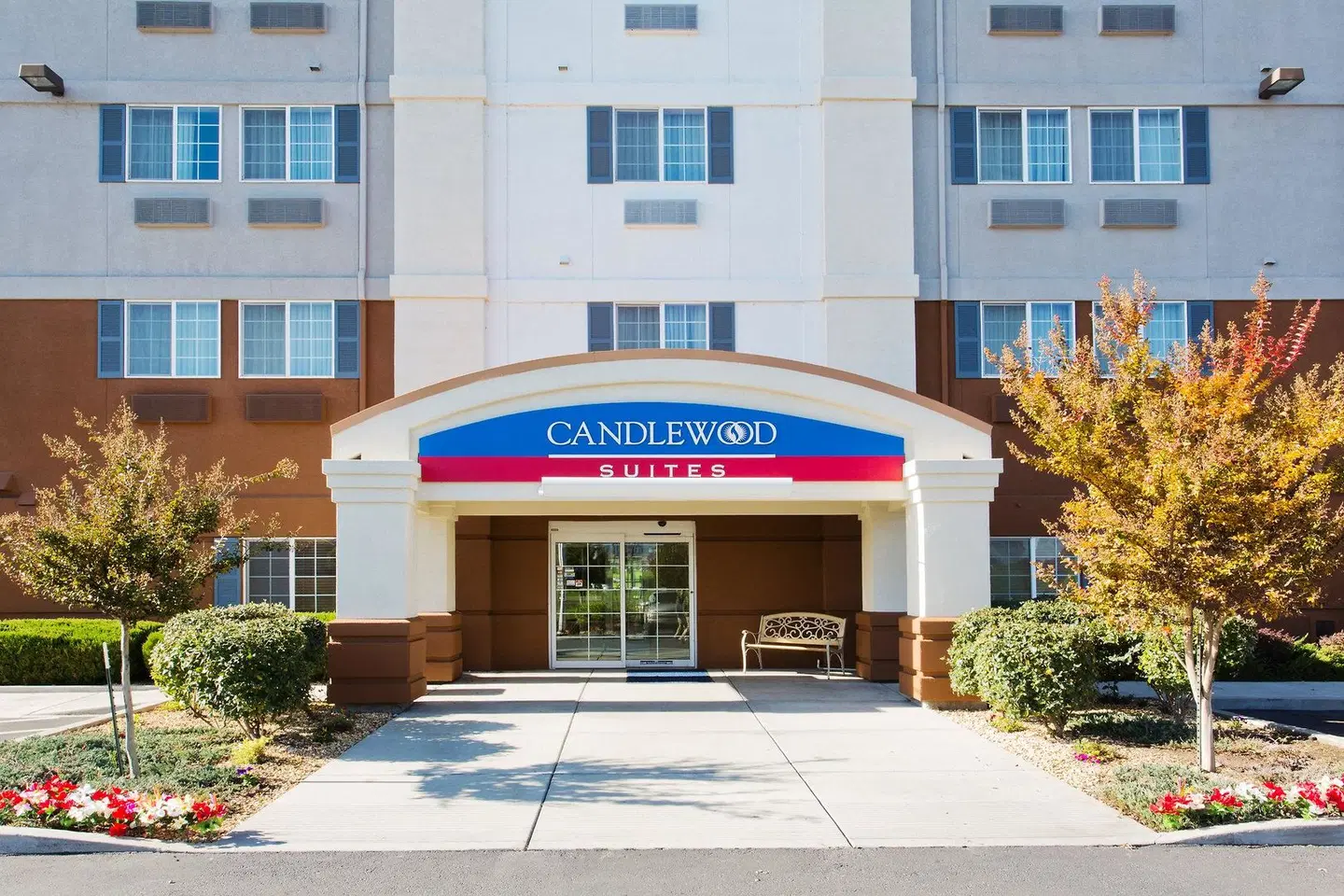 Candlewood Suites Medford by IHG EXTERIOR
