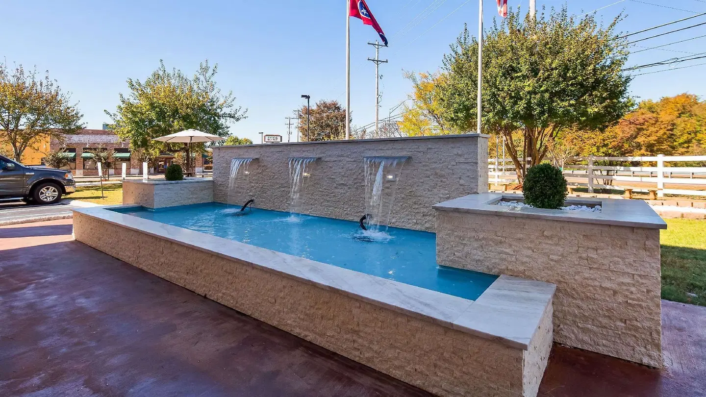 Best Western Galleria Inn & Suites Memphis OUTDOOR_POOL