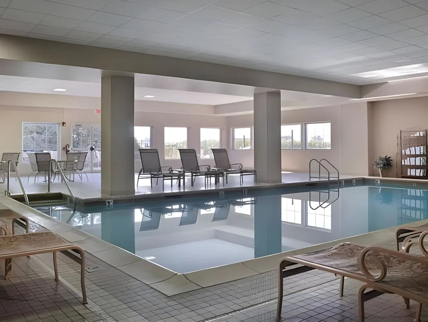 Amish View Inn & Suites Hallenbad