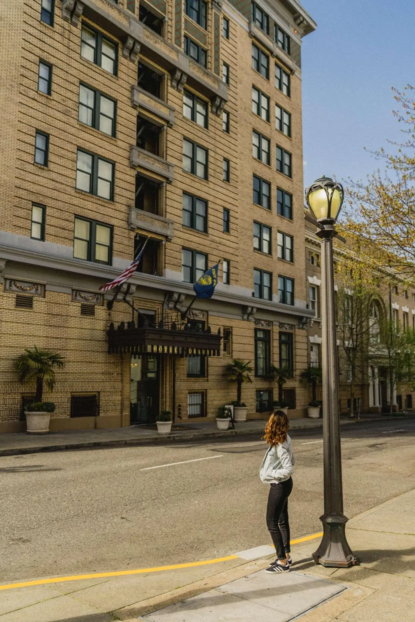 Deluxe, a Provenance Hotel EXTERIOR
