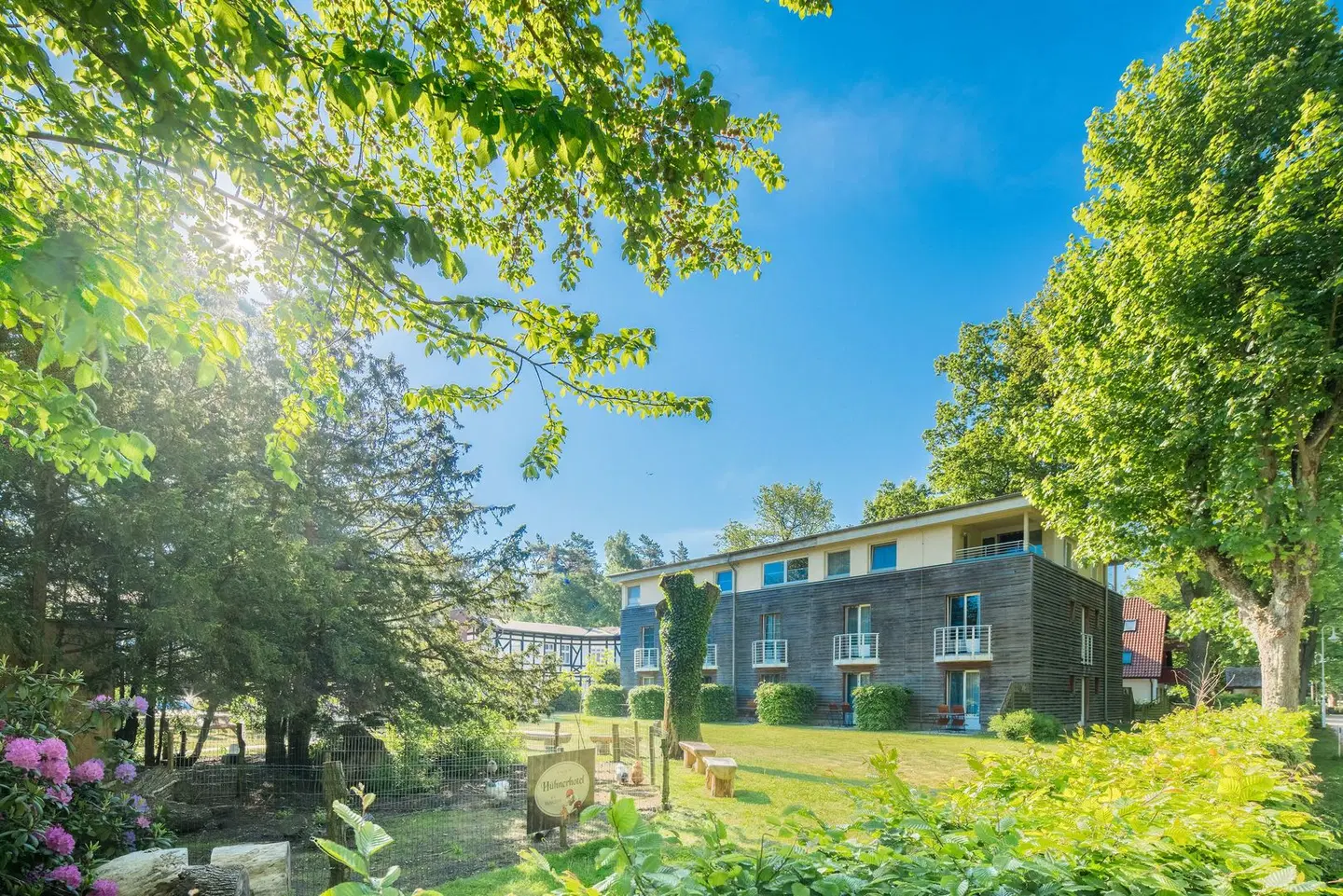 Best Western Plus Ostseehotel Waldschlösschen EXTERIOR