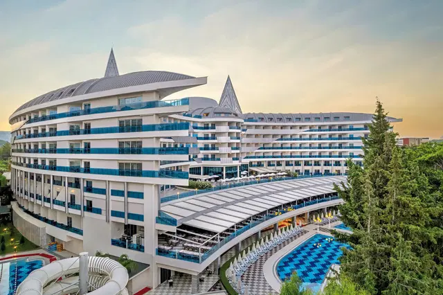 Botanik Platinum EXTERIOR