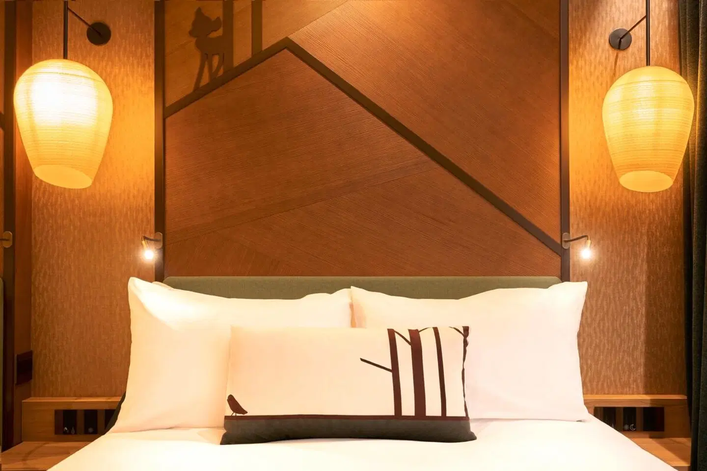 Disney Sequoia Lodge ROOM_EXAMPLE