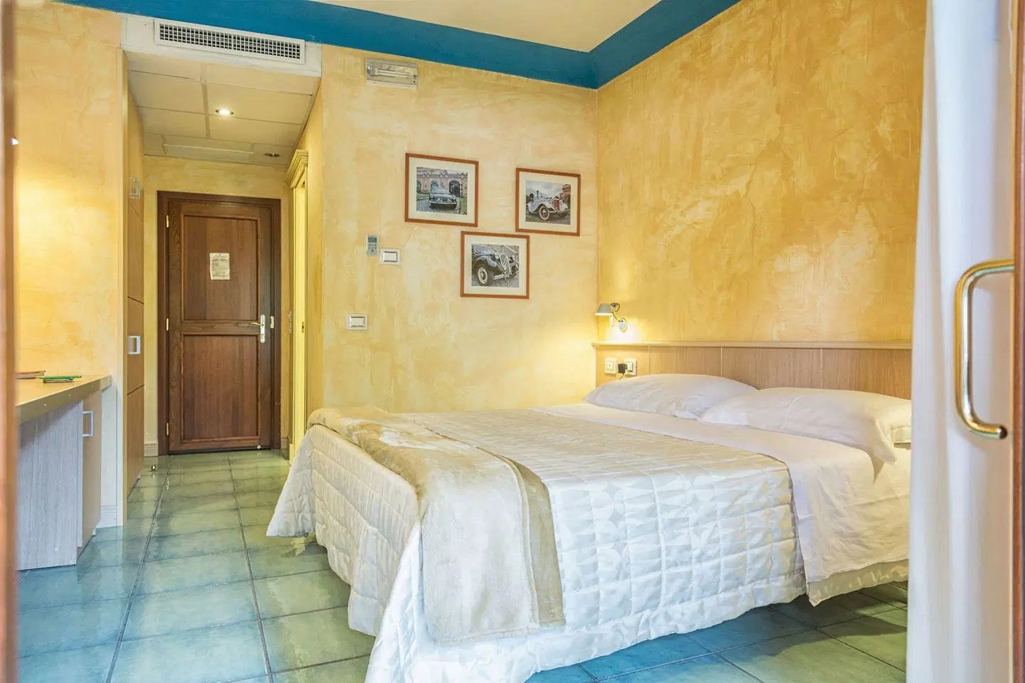 Villa Signorini Relais ROOM_EXAMPLE