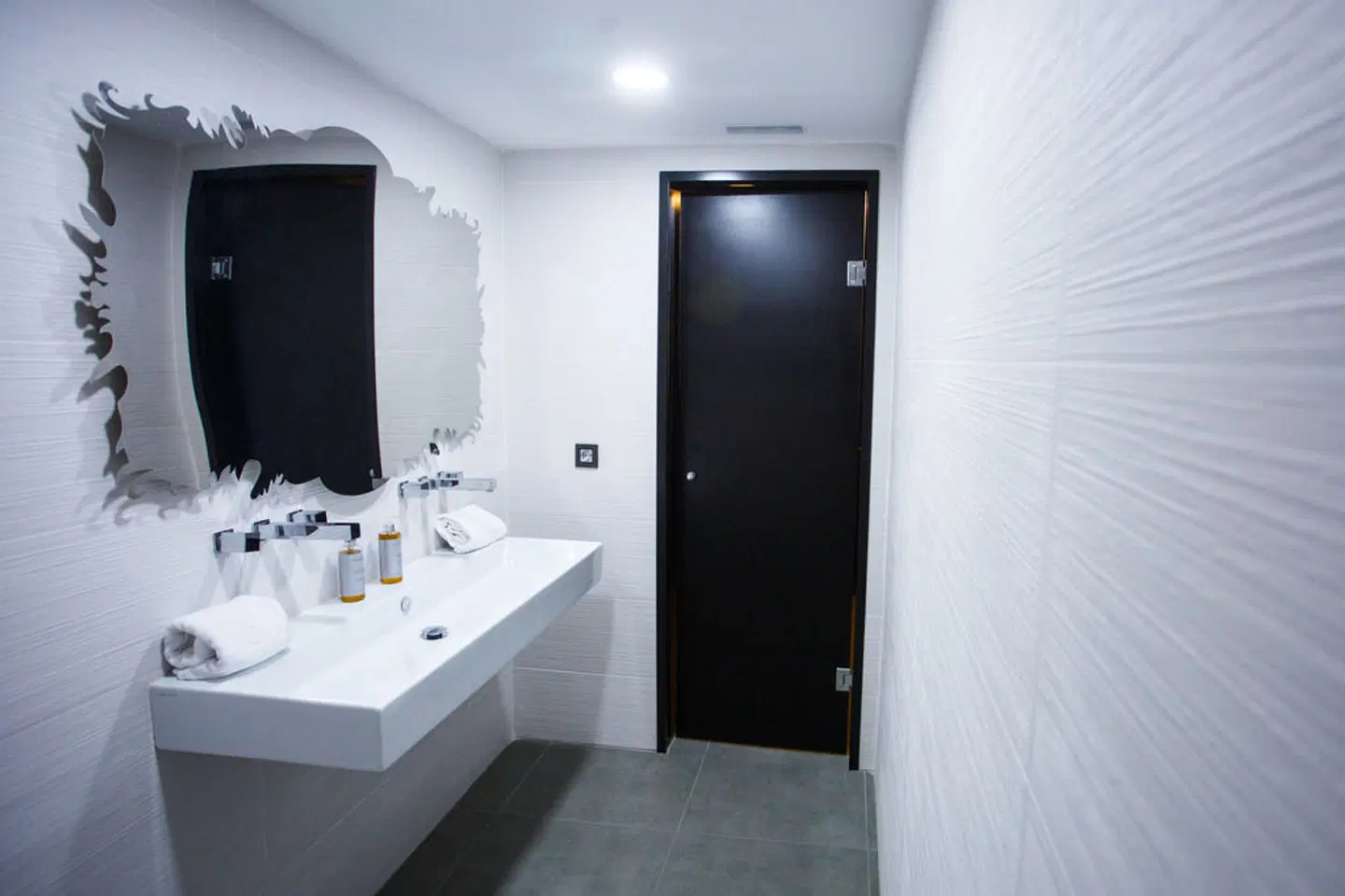 Seven Hotel & Wellness - Gay Men only Badezimmer