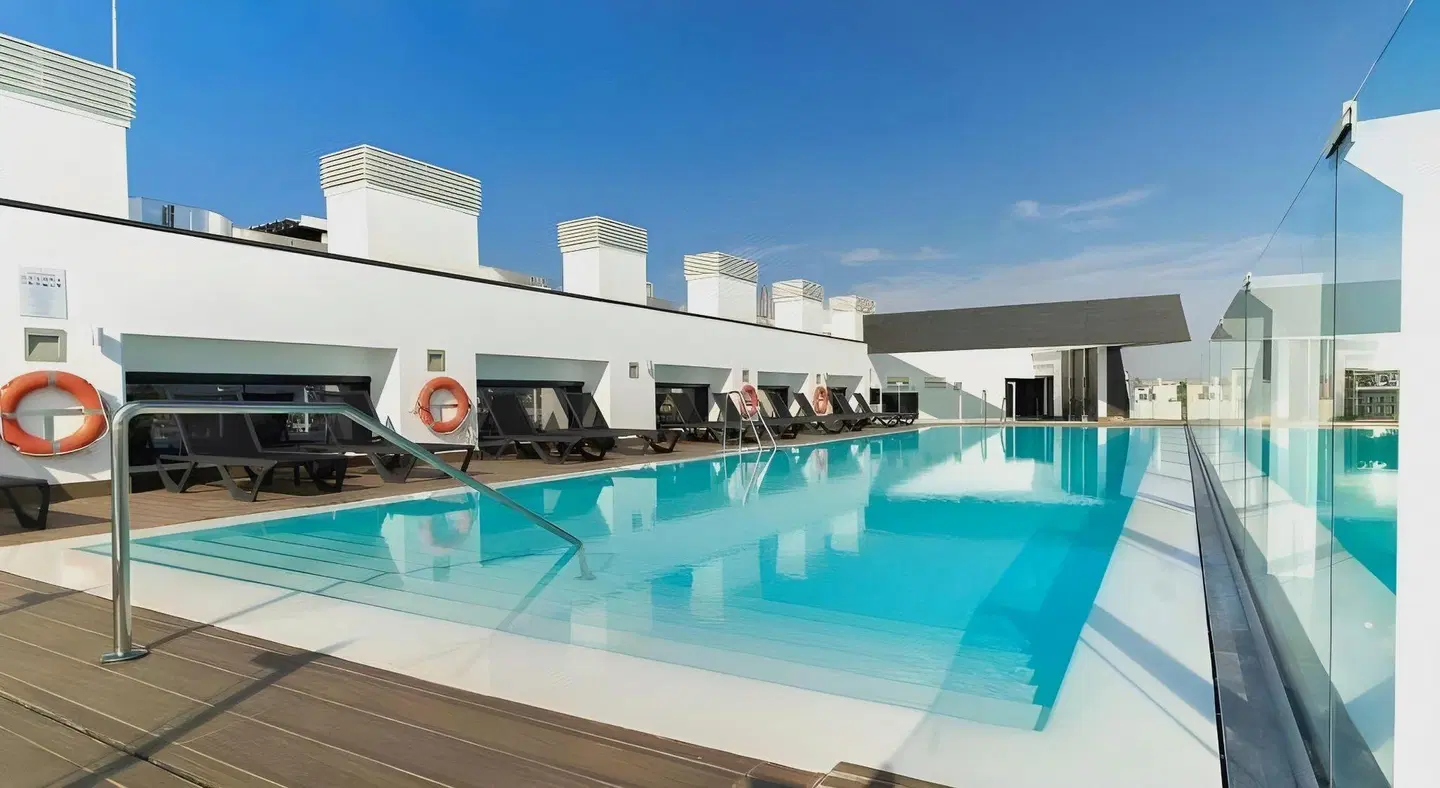Hotel Giralda Center OUTDOOR_POOL