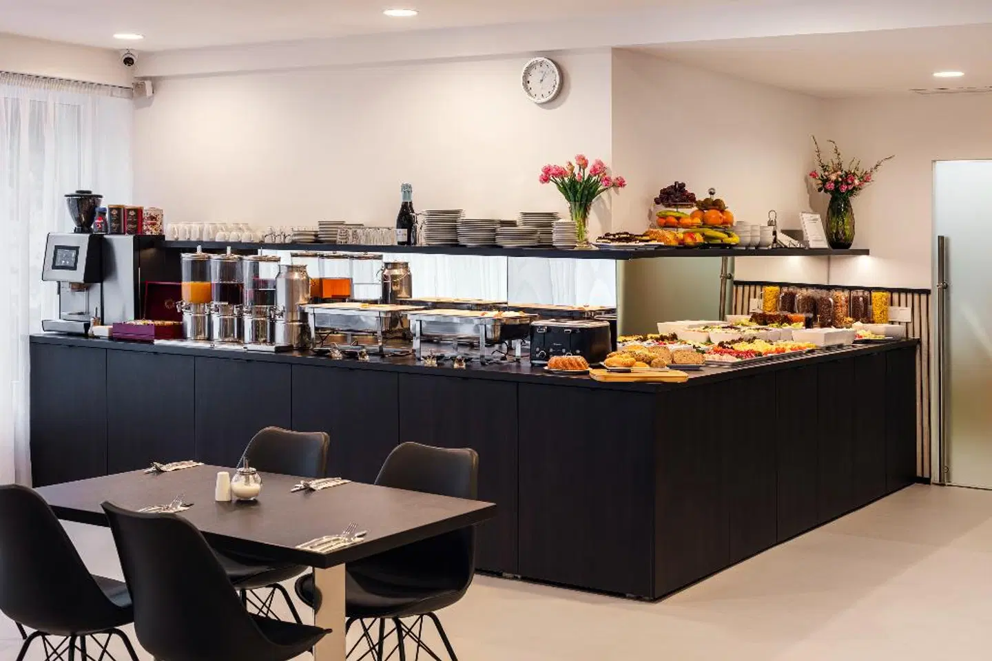 Aida Restaurant