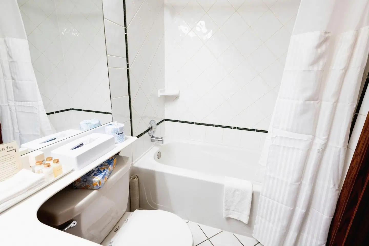 Whistler's Inn Badezimmer