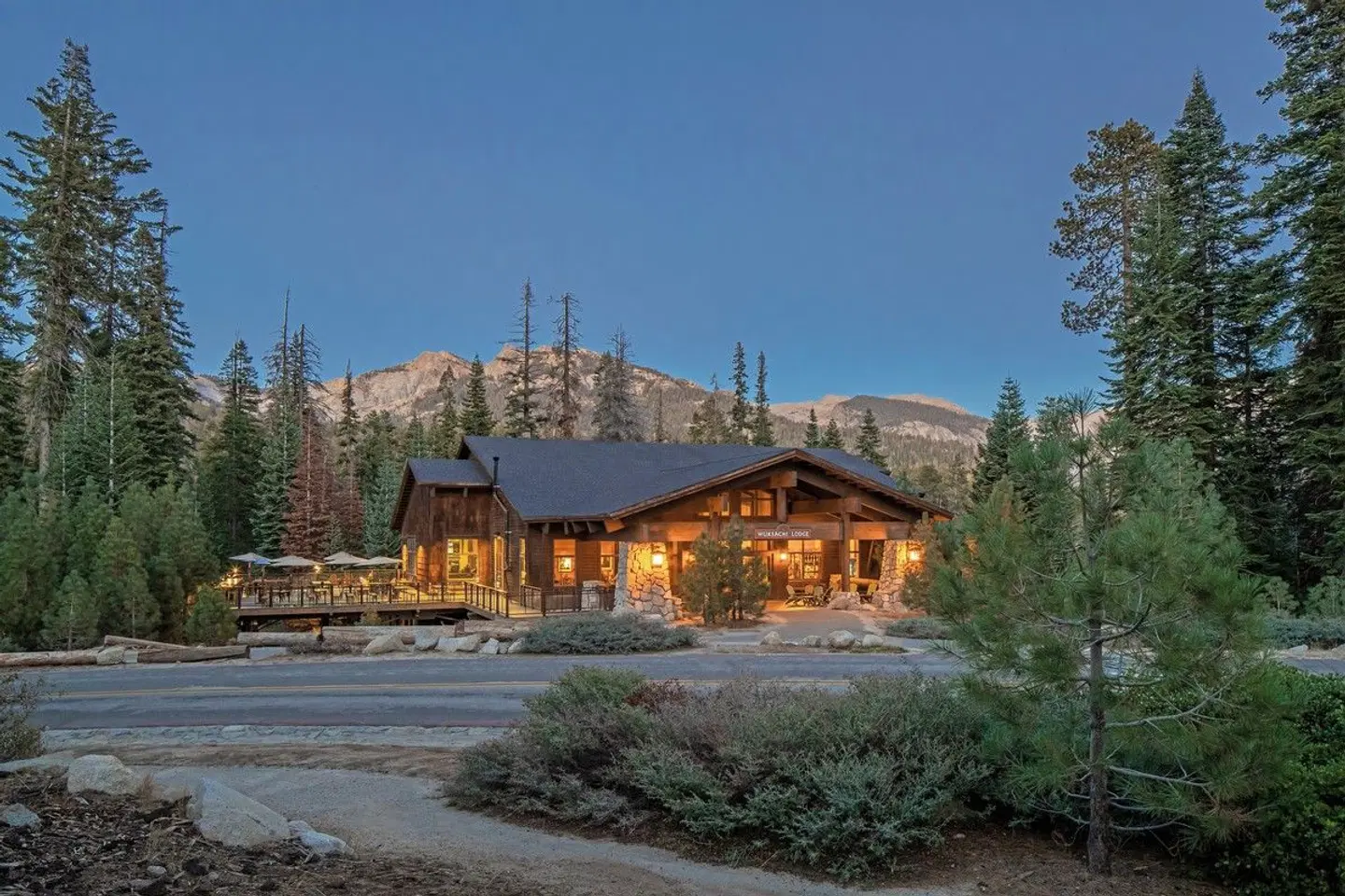 Wuksachi Lodge EXTERIOR