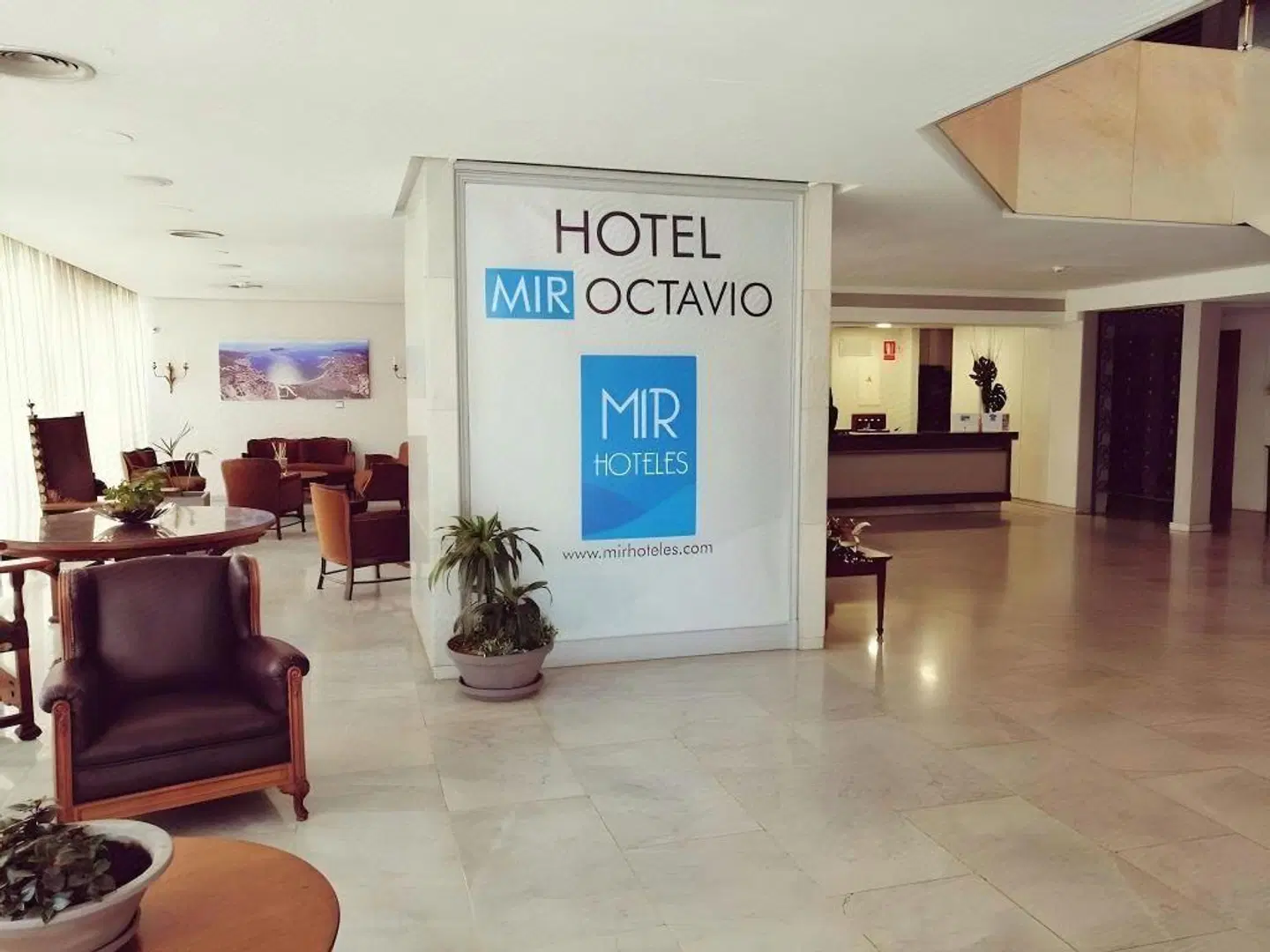 Octavio LOUNGE_LOBBY