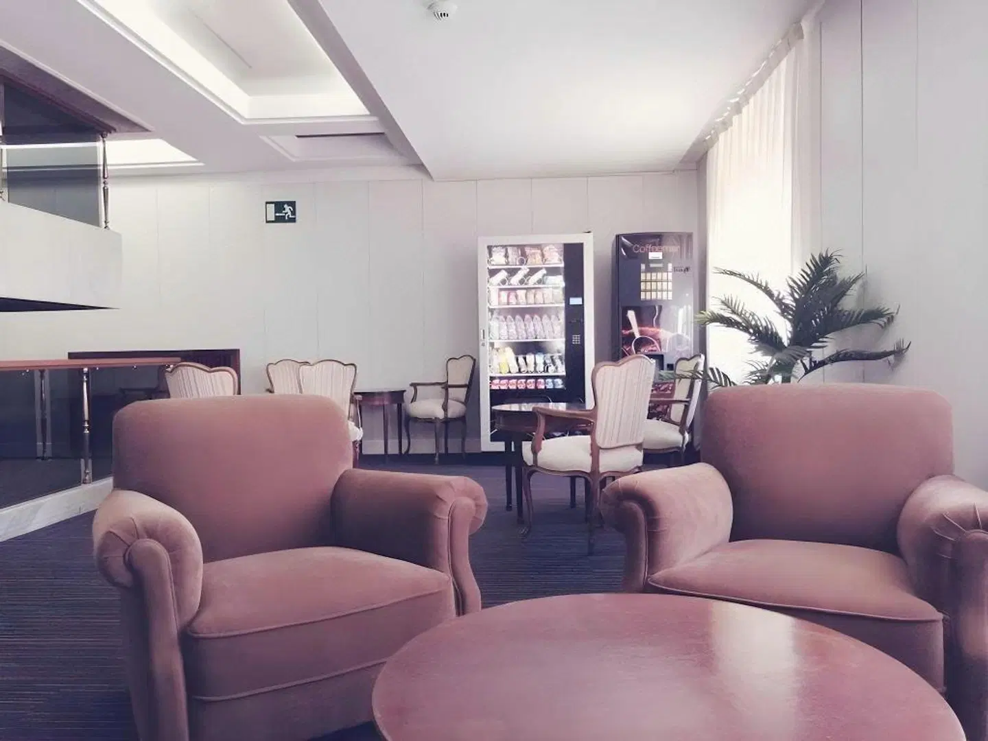 Octavio LOUNGE_LOBBY