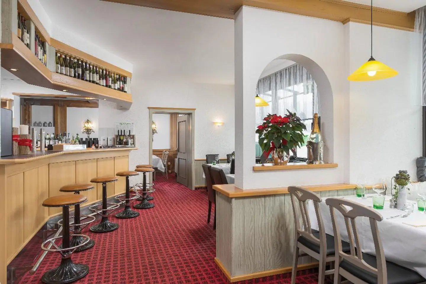 Alpine Club Bar