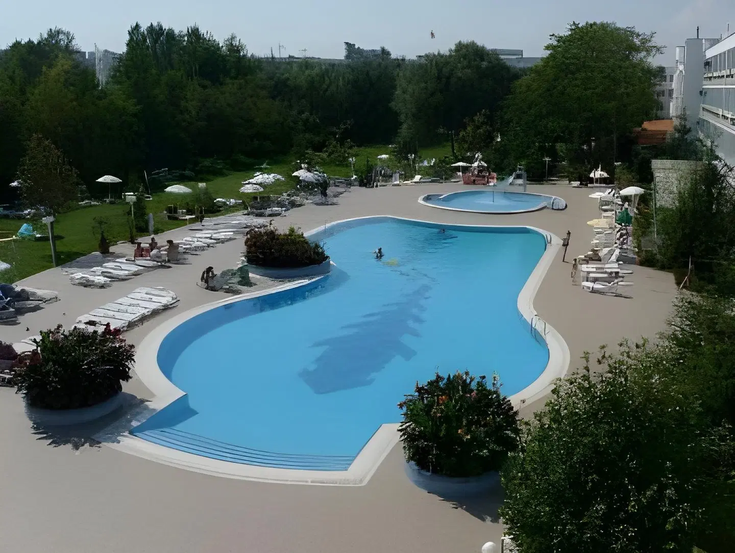 Zefir Hotel OUTDOOR_POOL