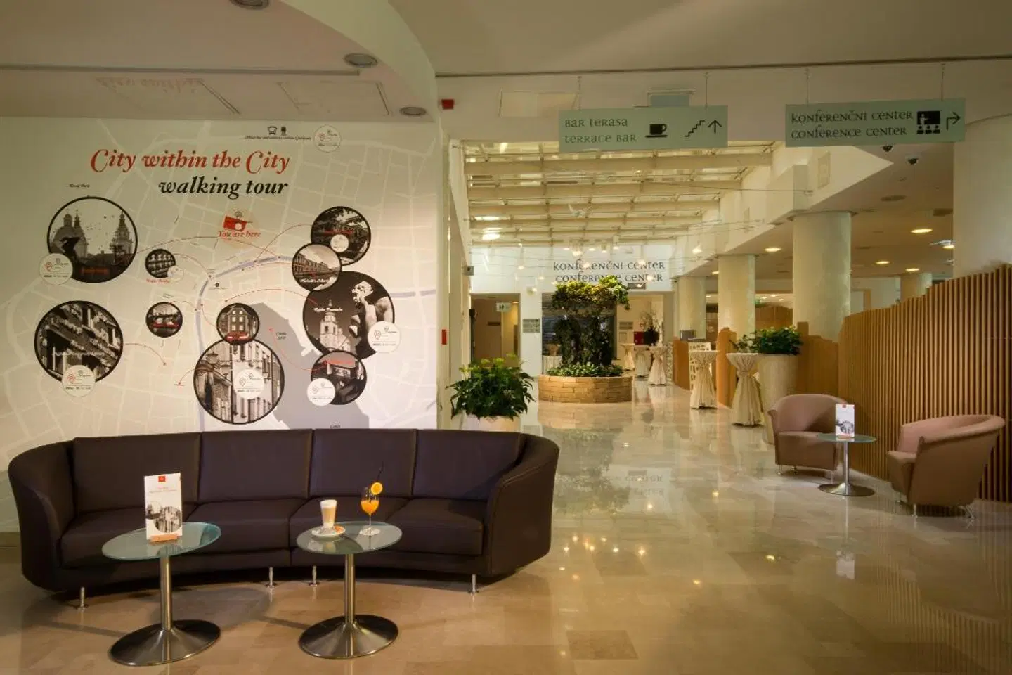 City Hotel LOUNGE_LOBBY