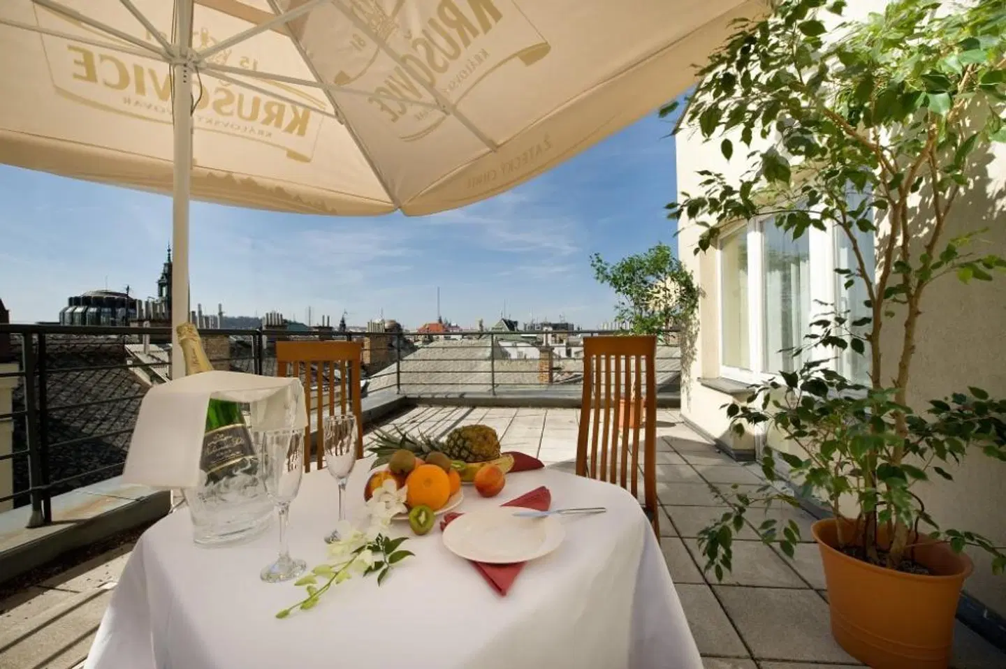 Ramada Prague City Centre Terrasse