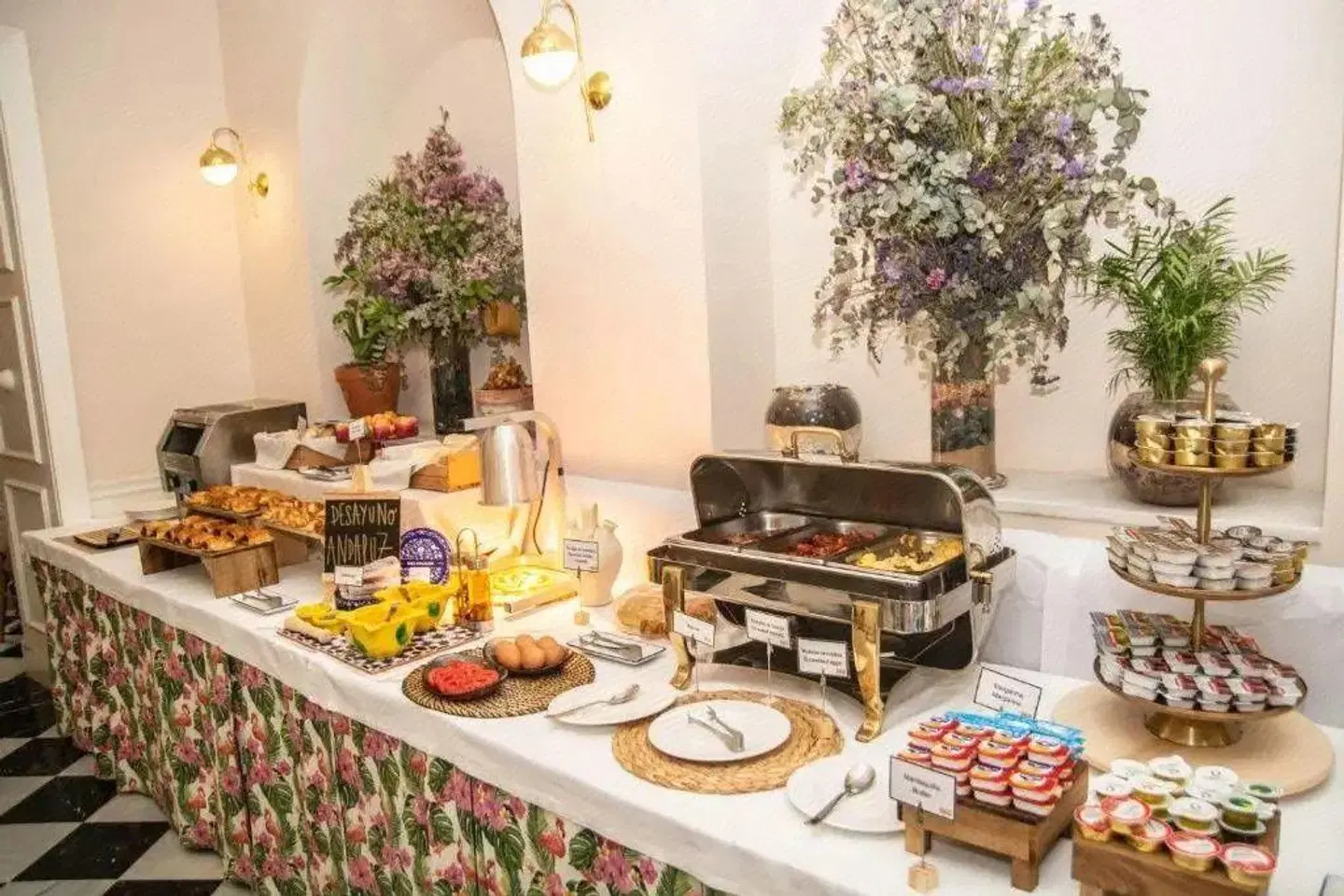 Apartamentos Suites Santa Cruz Restaurant