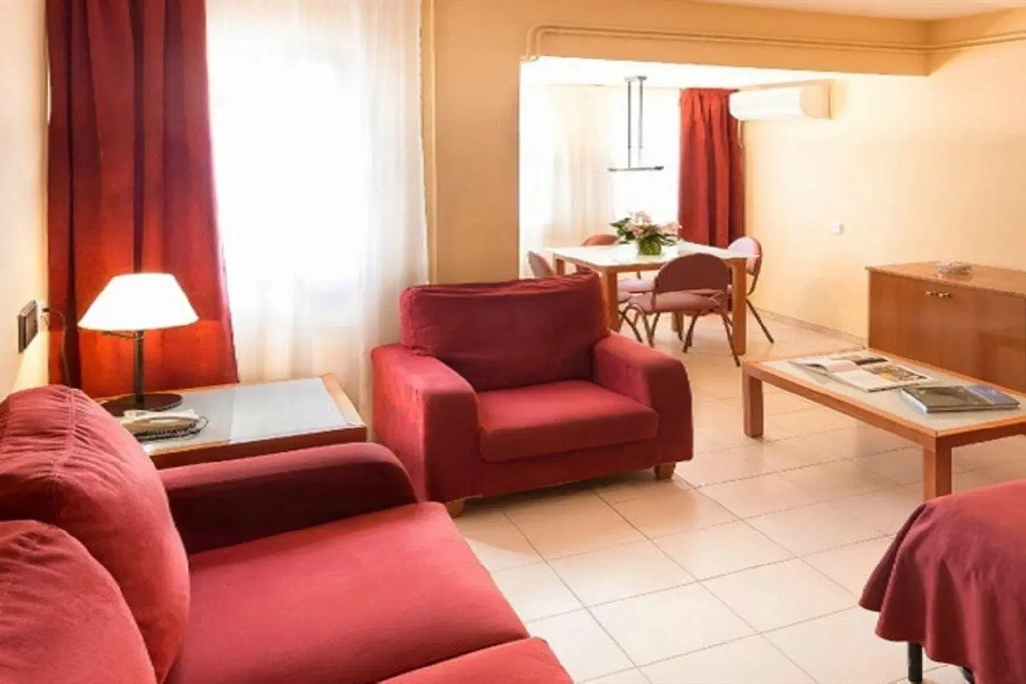Aparthotel Bertrán LOUNGE_LOBBY