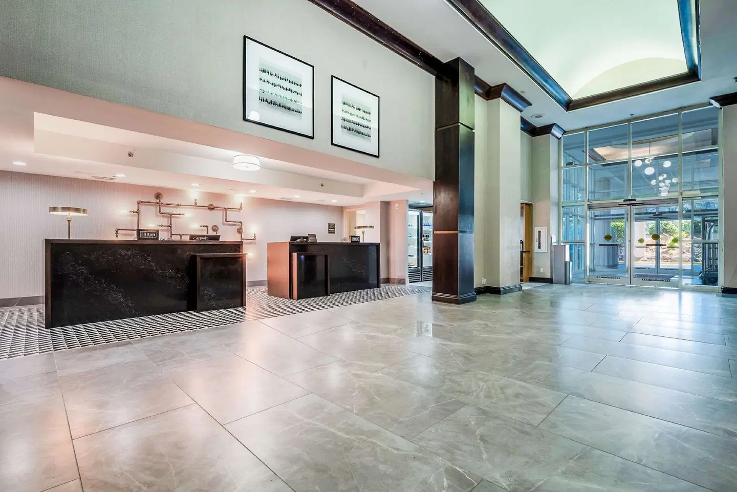 DoubleTree by Hilton South Charlotte Tyvola LOUNGE_LOBBY