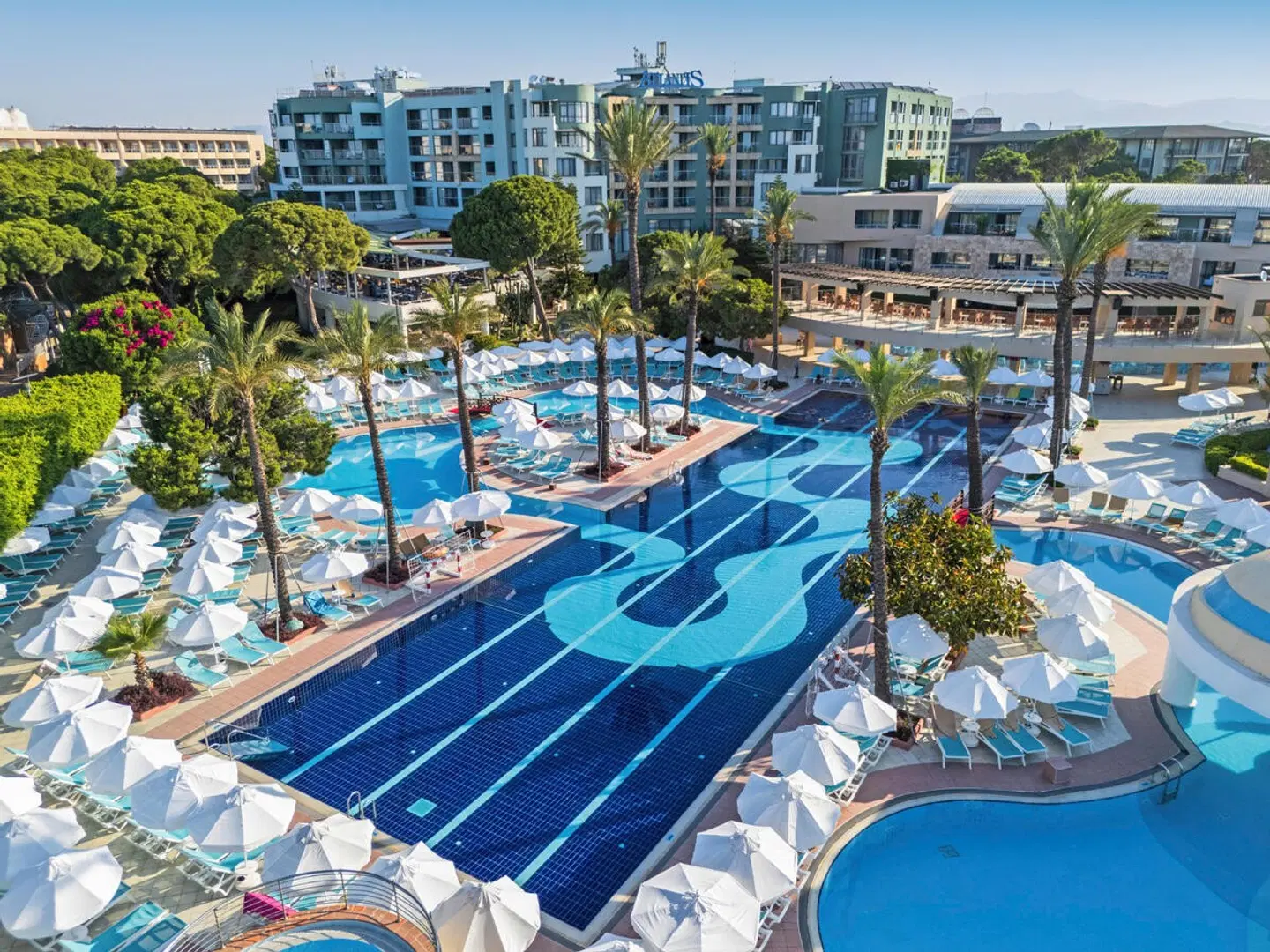 Limak Atlantis De Luxe Hotel & Resort OUTDOOR_POOL