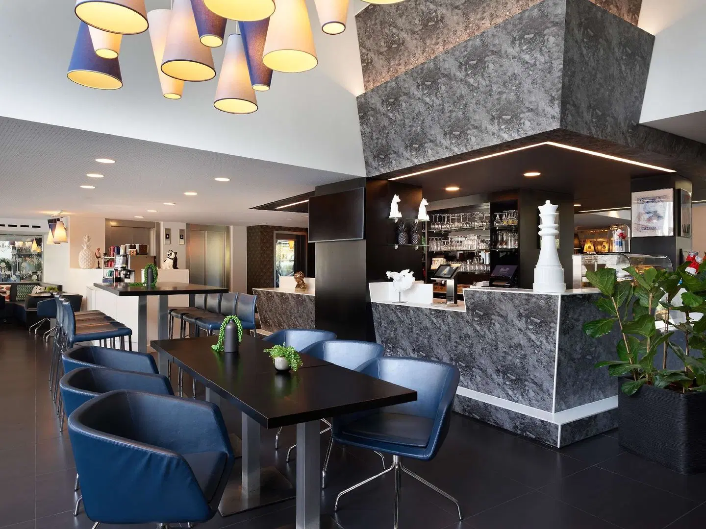 Park Inn by Radisson Luxembourg City Bar