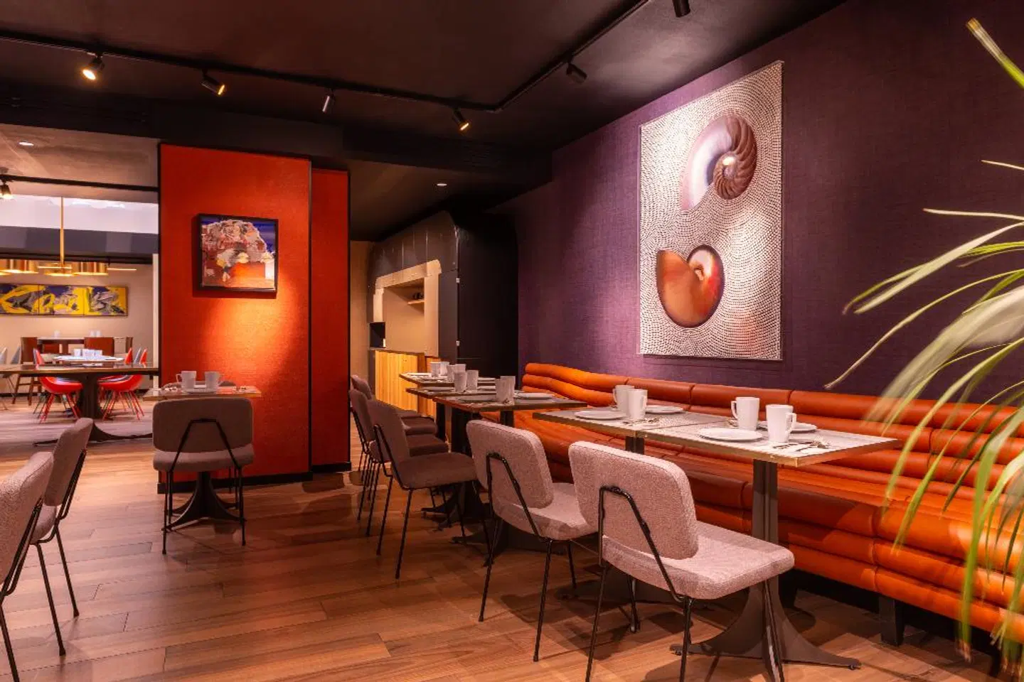Golden Tulip Opera de Noailles Bar