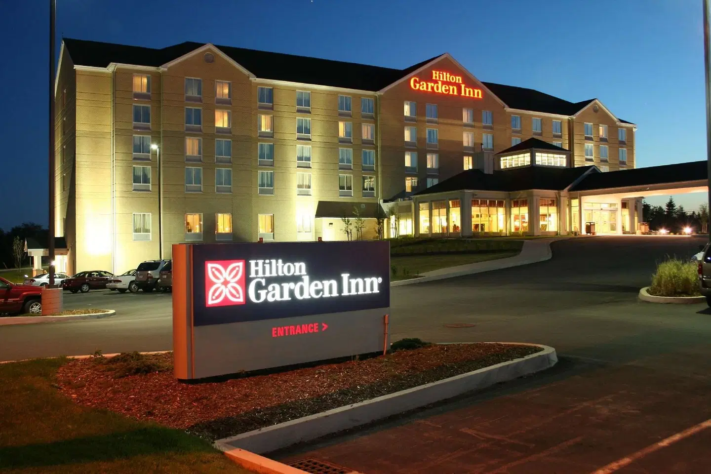 Hilton Garden Inn Halifax Airport EXTERIOR