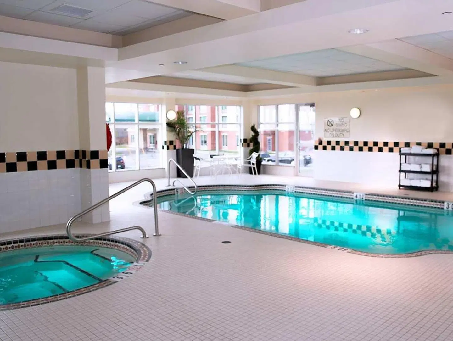 Hilton Garden Inn Halifax Airport Hallenbad
