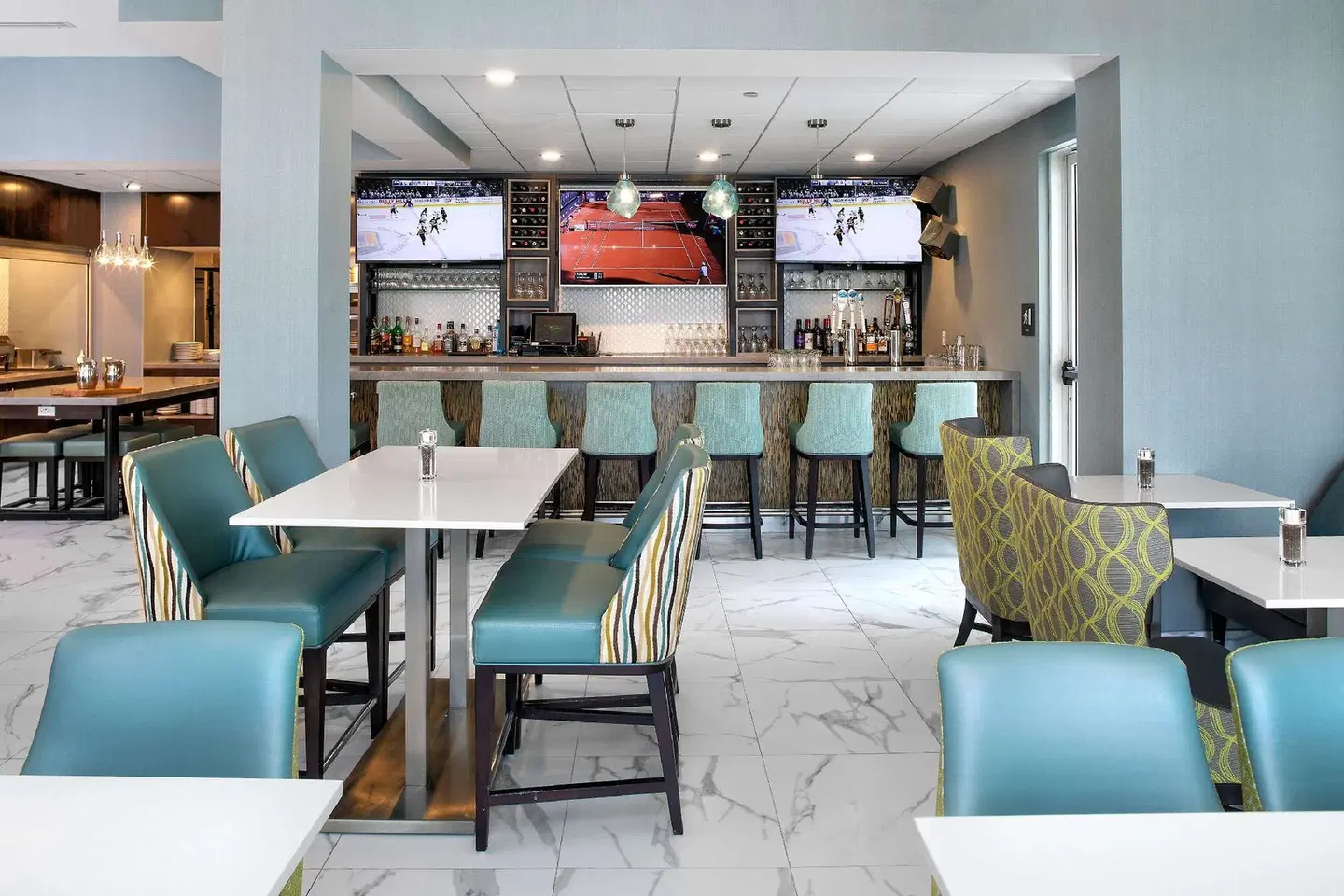 Hilton Garden Inn Halifax Airport Bar